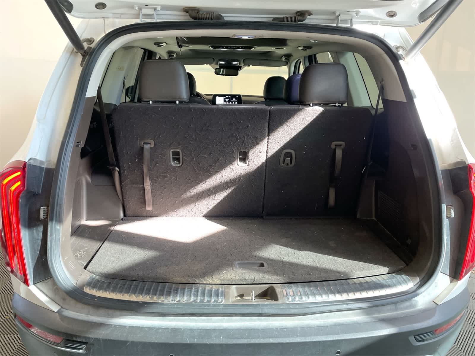 Thumbnail: 2020 Kia Telluride - 5