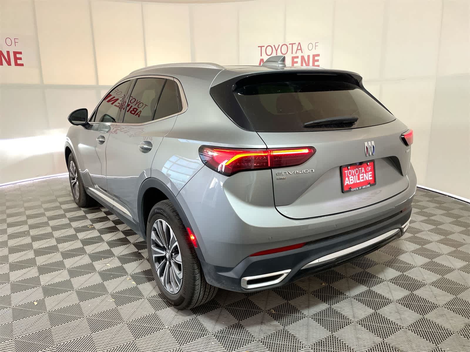 Thumbnail: 2024 Buick Envision - 2