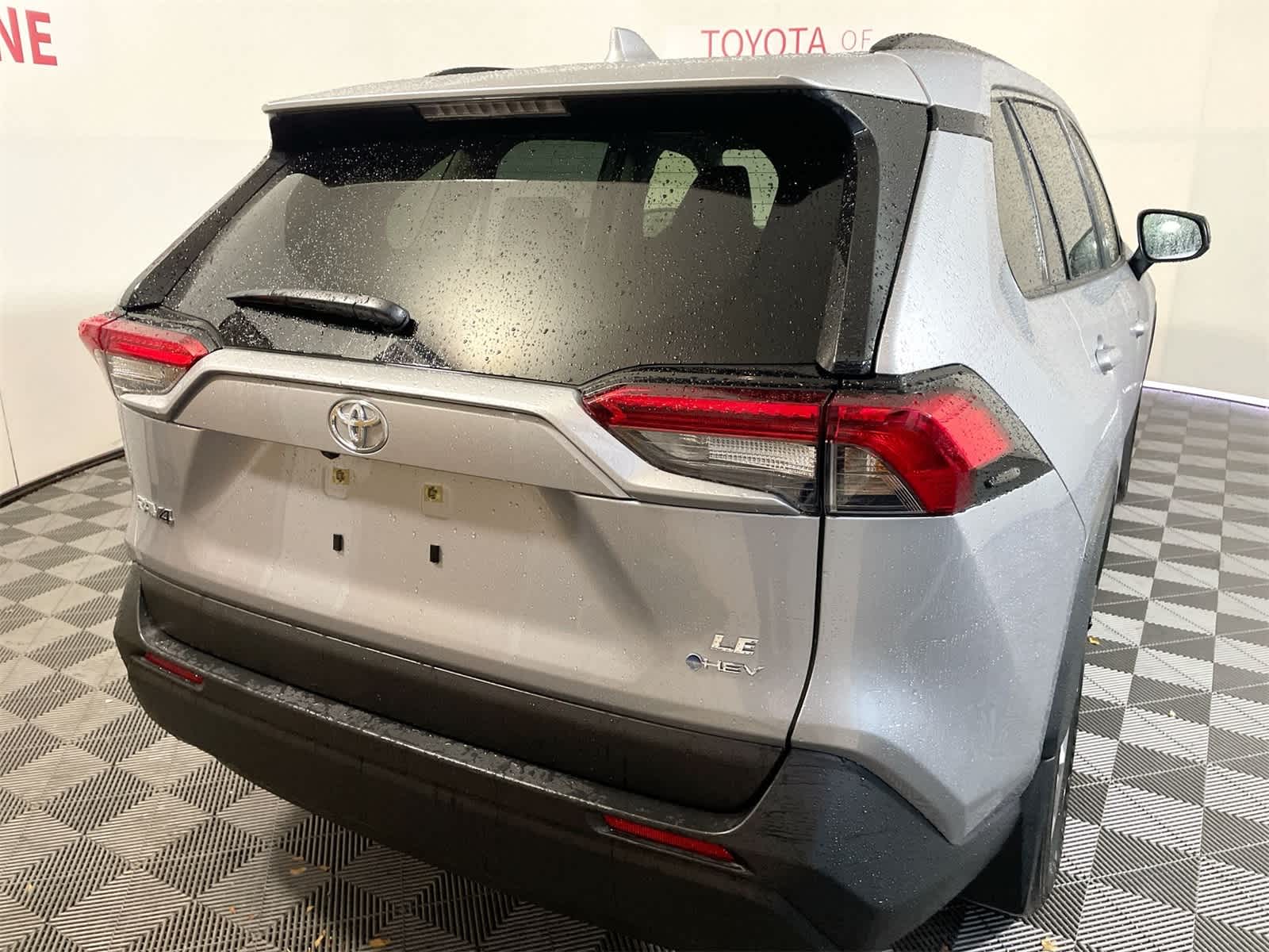 Thumbnail: 2025 Toyota RAV4 - 7