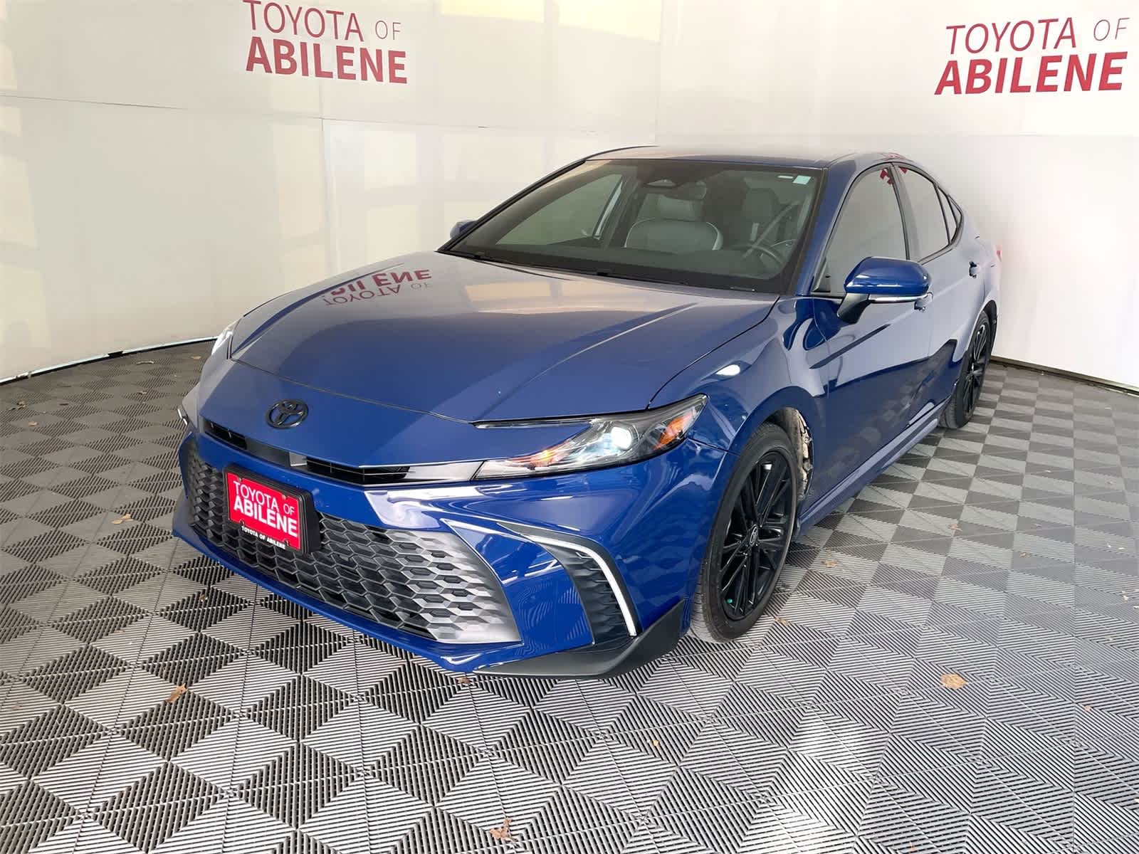 Thumbnail: 2025 Toyota Camry - 1