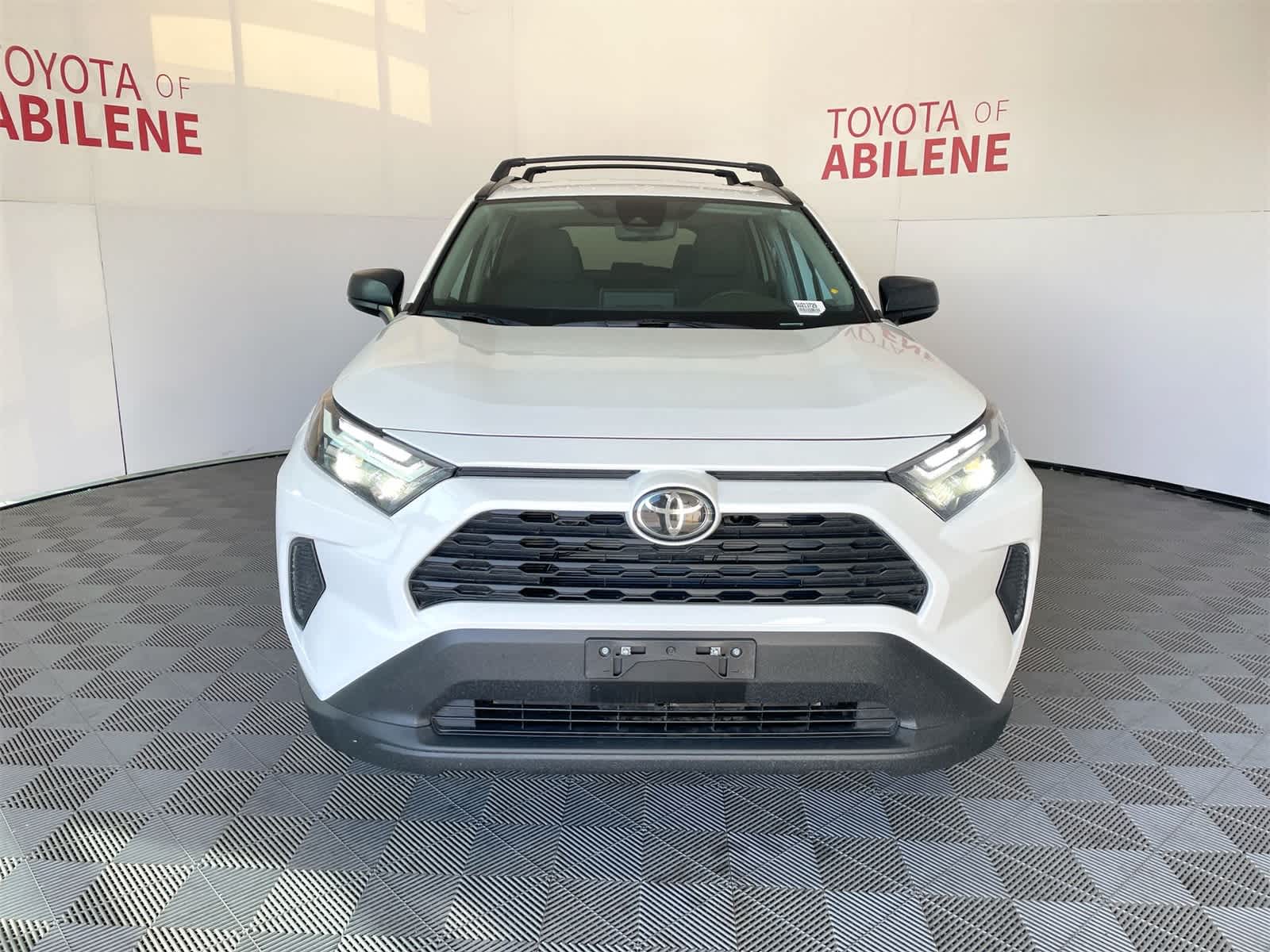 Thumbnail: 2025 Toyota RAV4 - 9