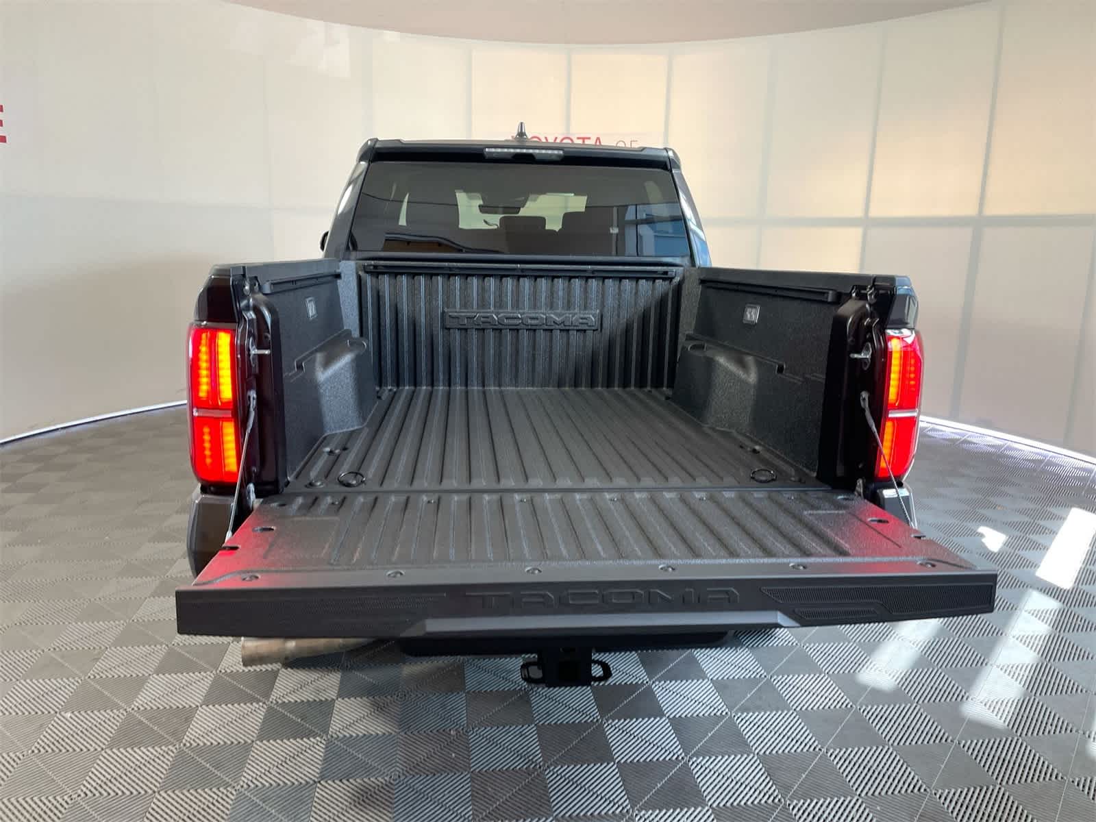 Thumbnail: 2025 Toyota Tacoma - 5