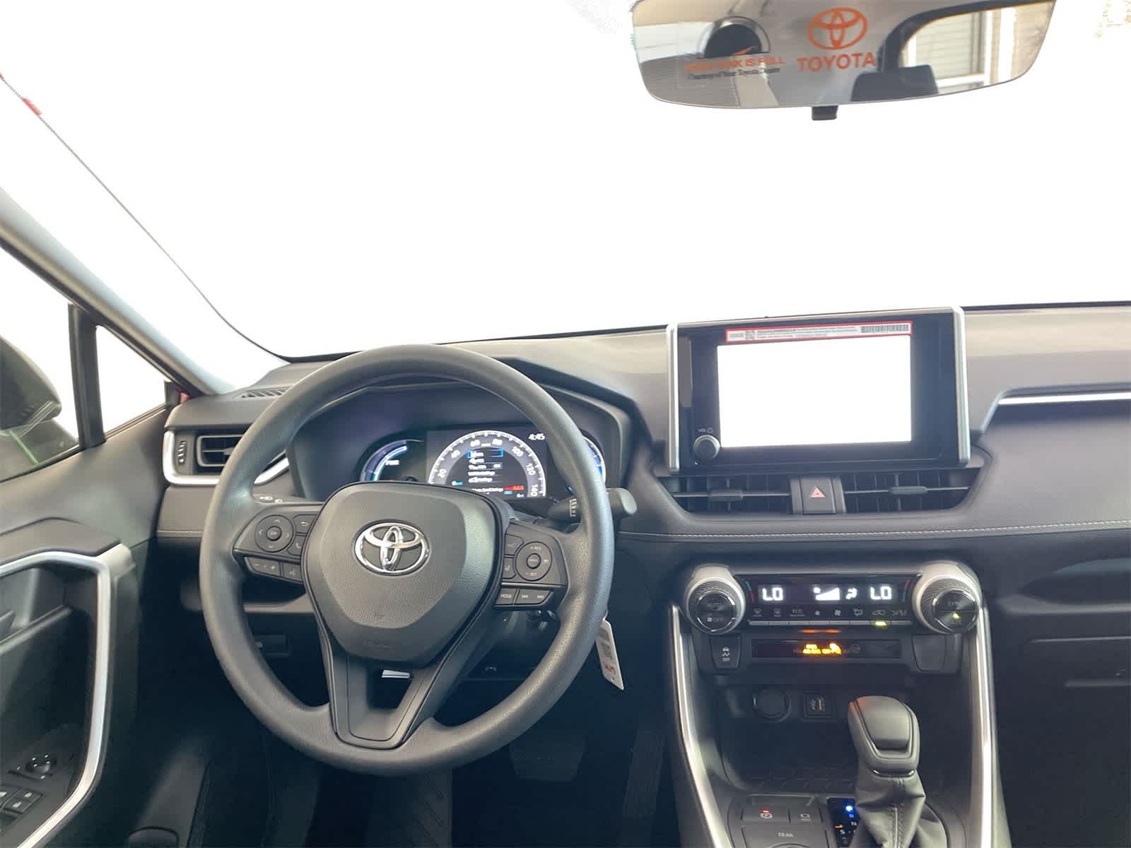 Thumbnail: 2025 Toyota RAV4 - 15