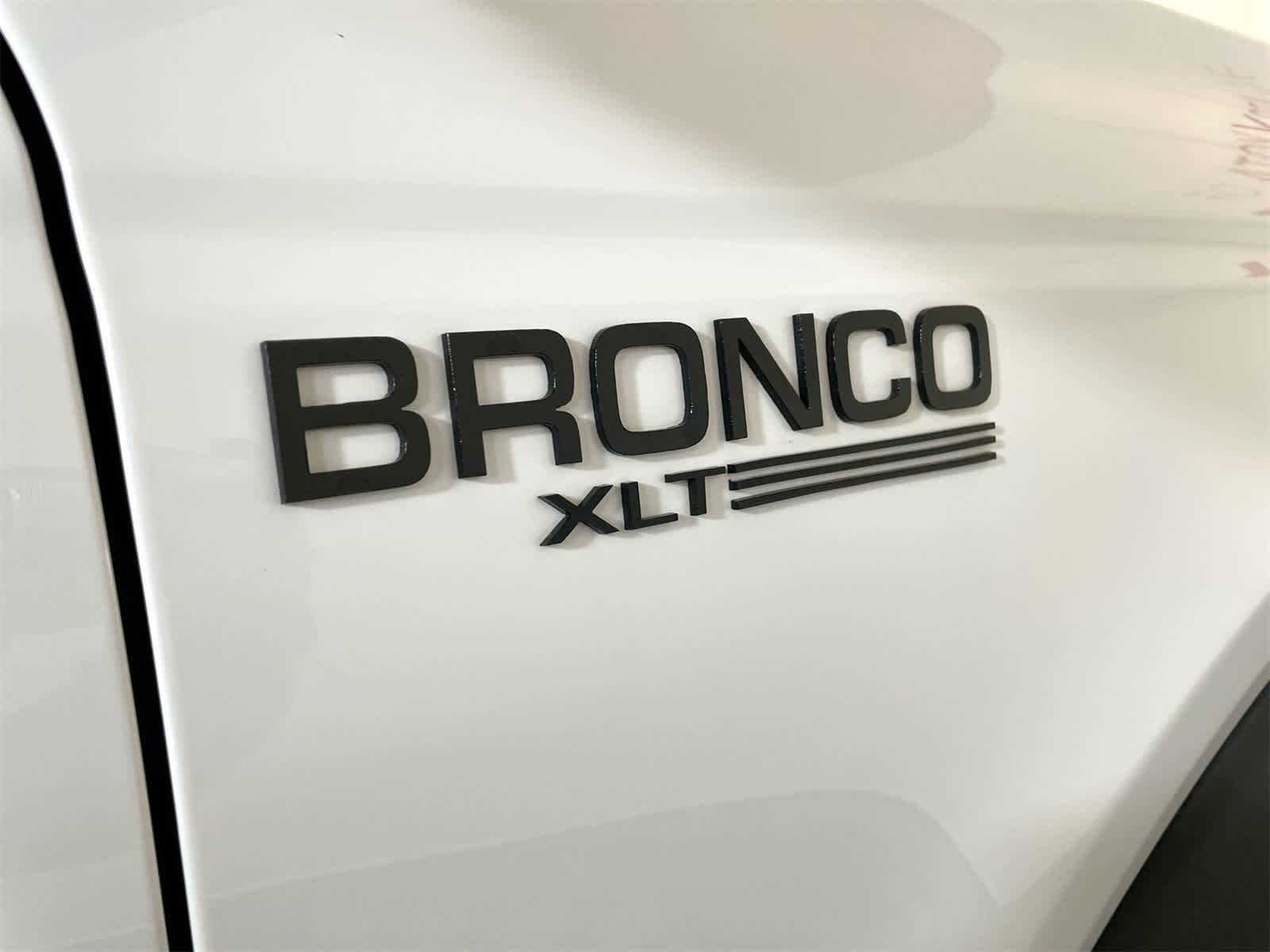 Thumbnail: 2023 Ford Bronco - 6