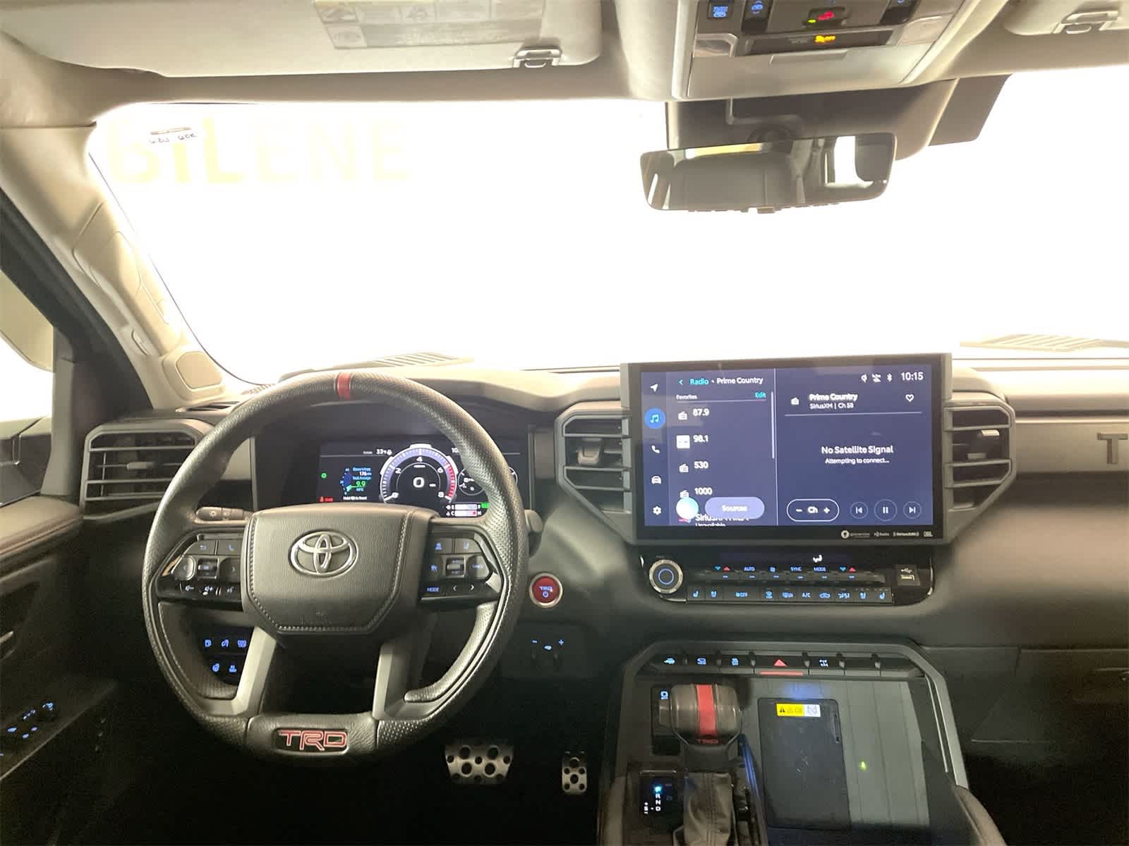 Thumbnail: 2022 Toyota Tundra - 14