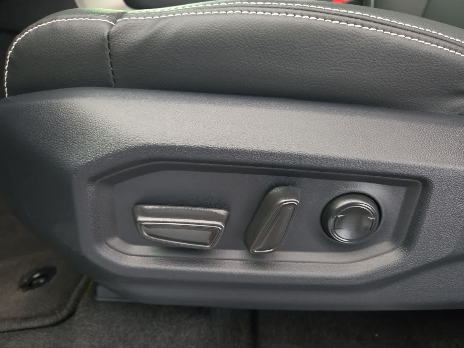 Thumbnail: 2026 Toyota Tundra - 10