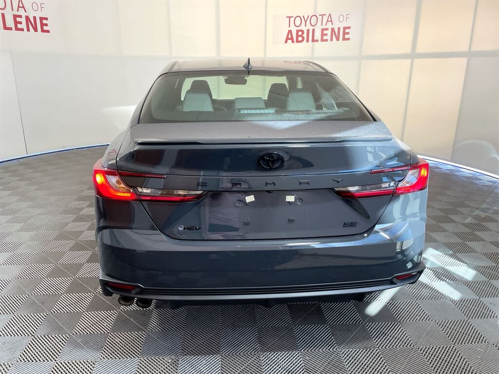 New 2026 Toyota Camry SE Sedan