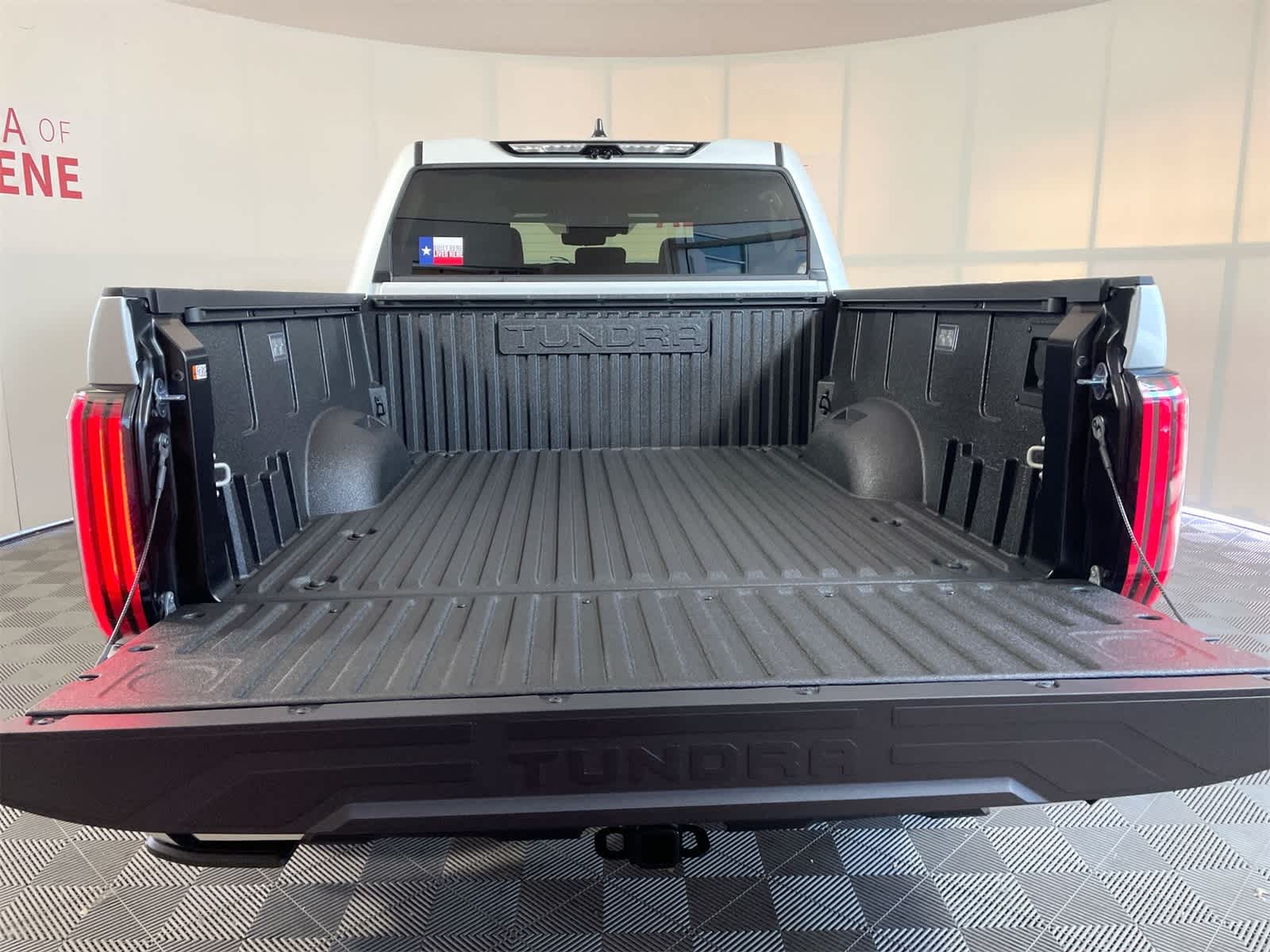 Thumbnail: 2025 Toyota Tundra - 5