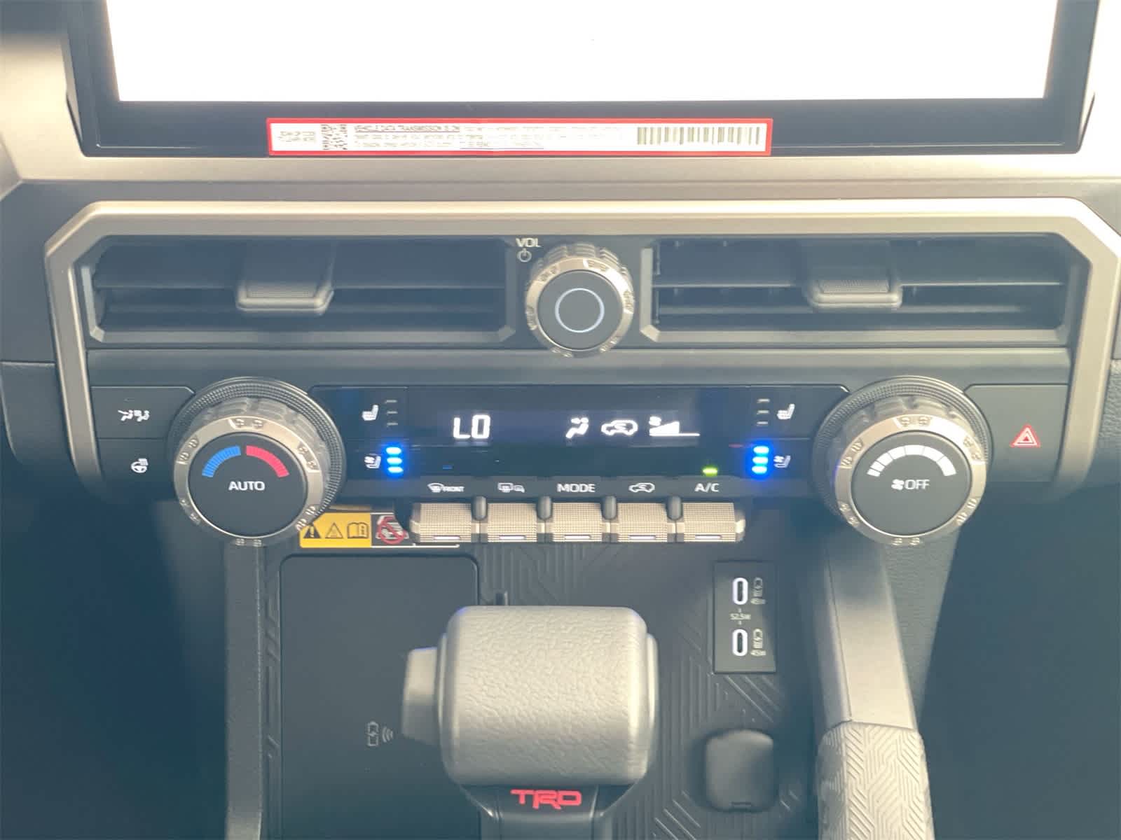 Thumbnail: 2025 Toyota 4Runner - 22
