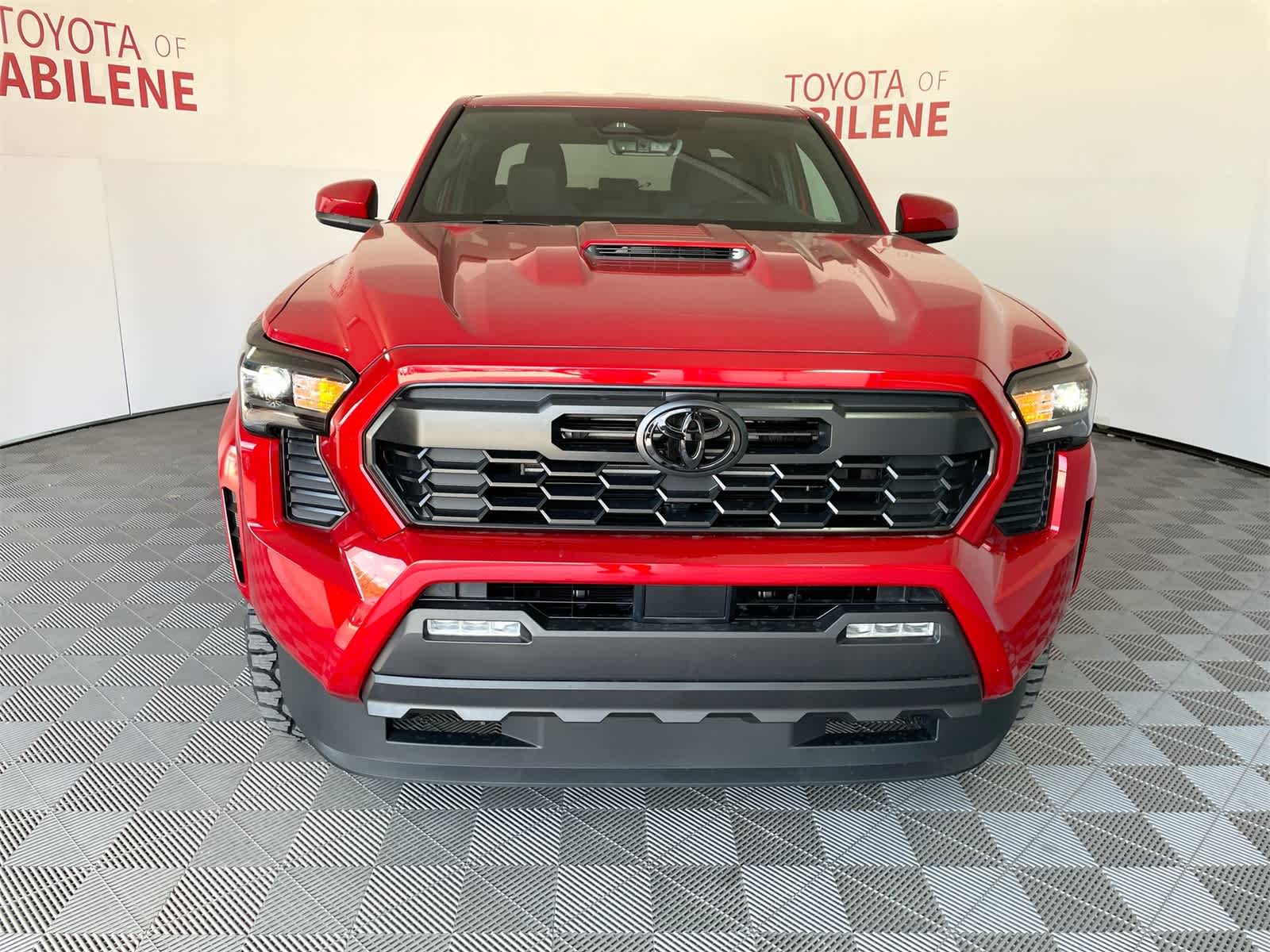Thumbnail: 2025 Toyota Tacoma - 8