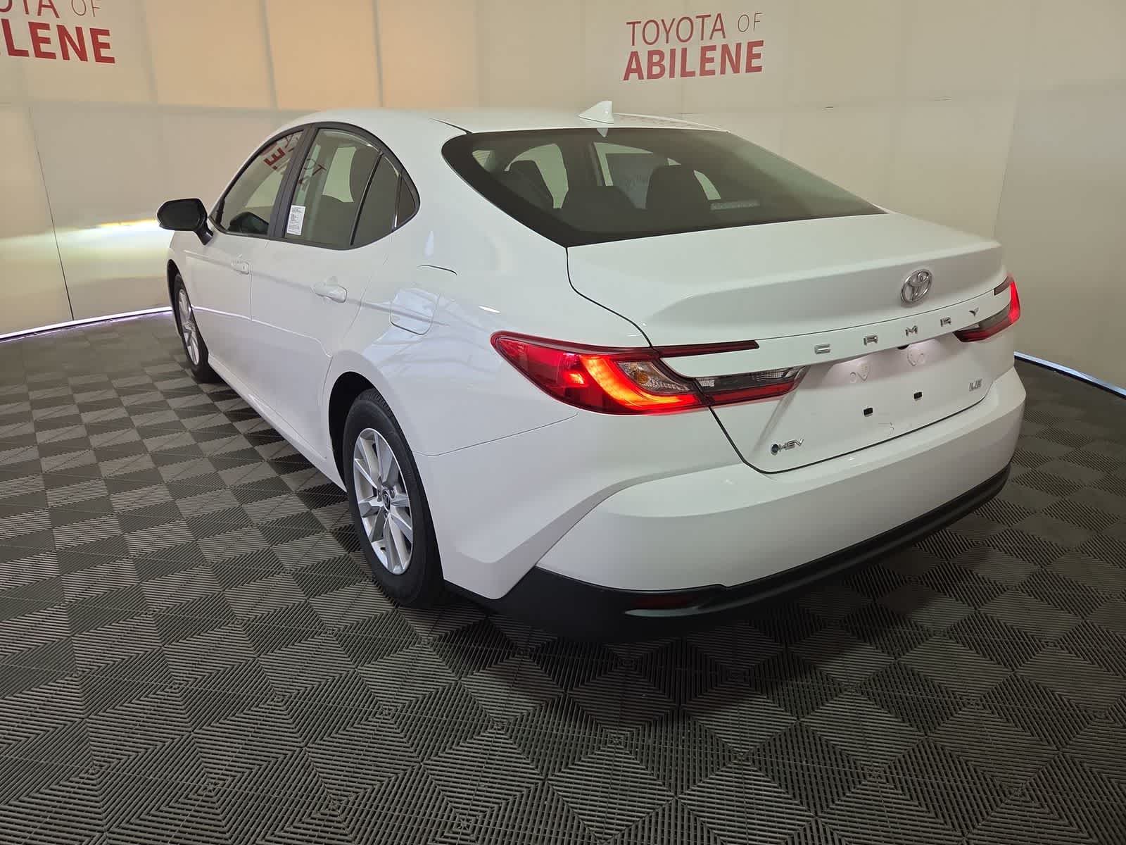 Thumbnail: 2026 Toyota Camry - 3
