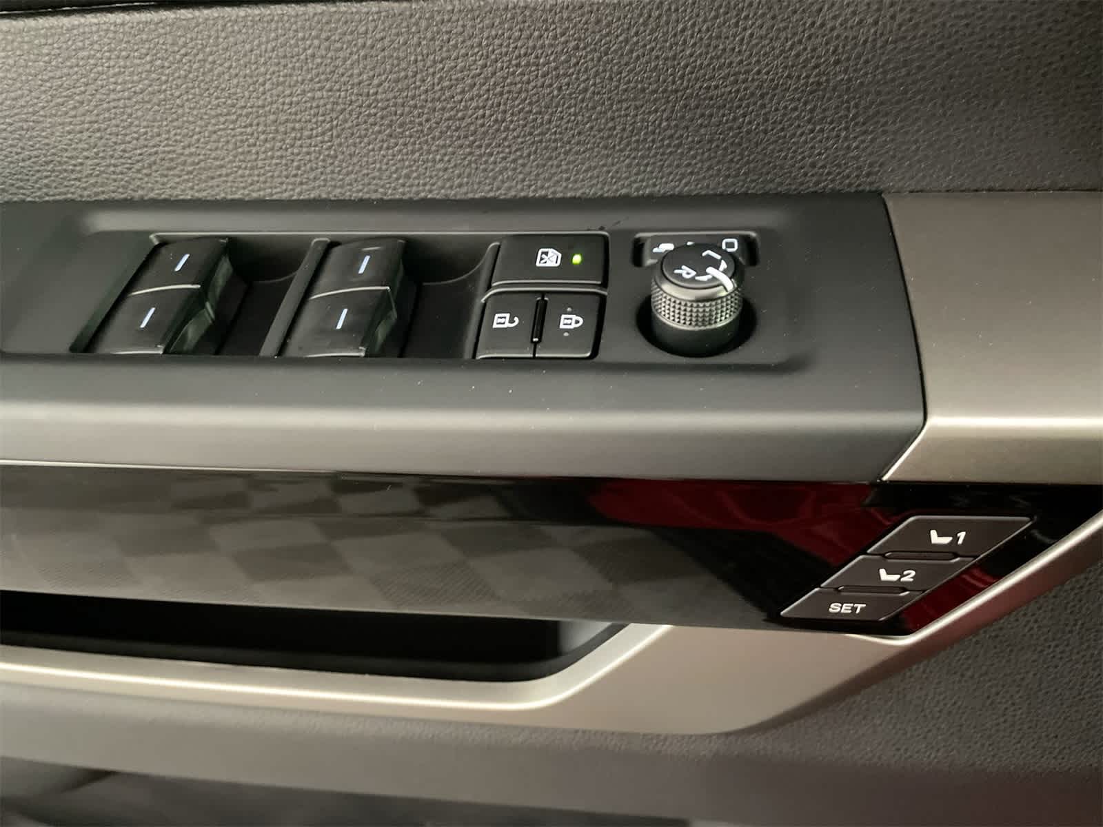 2025 Toyota Tundra Limited 12