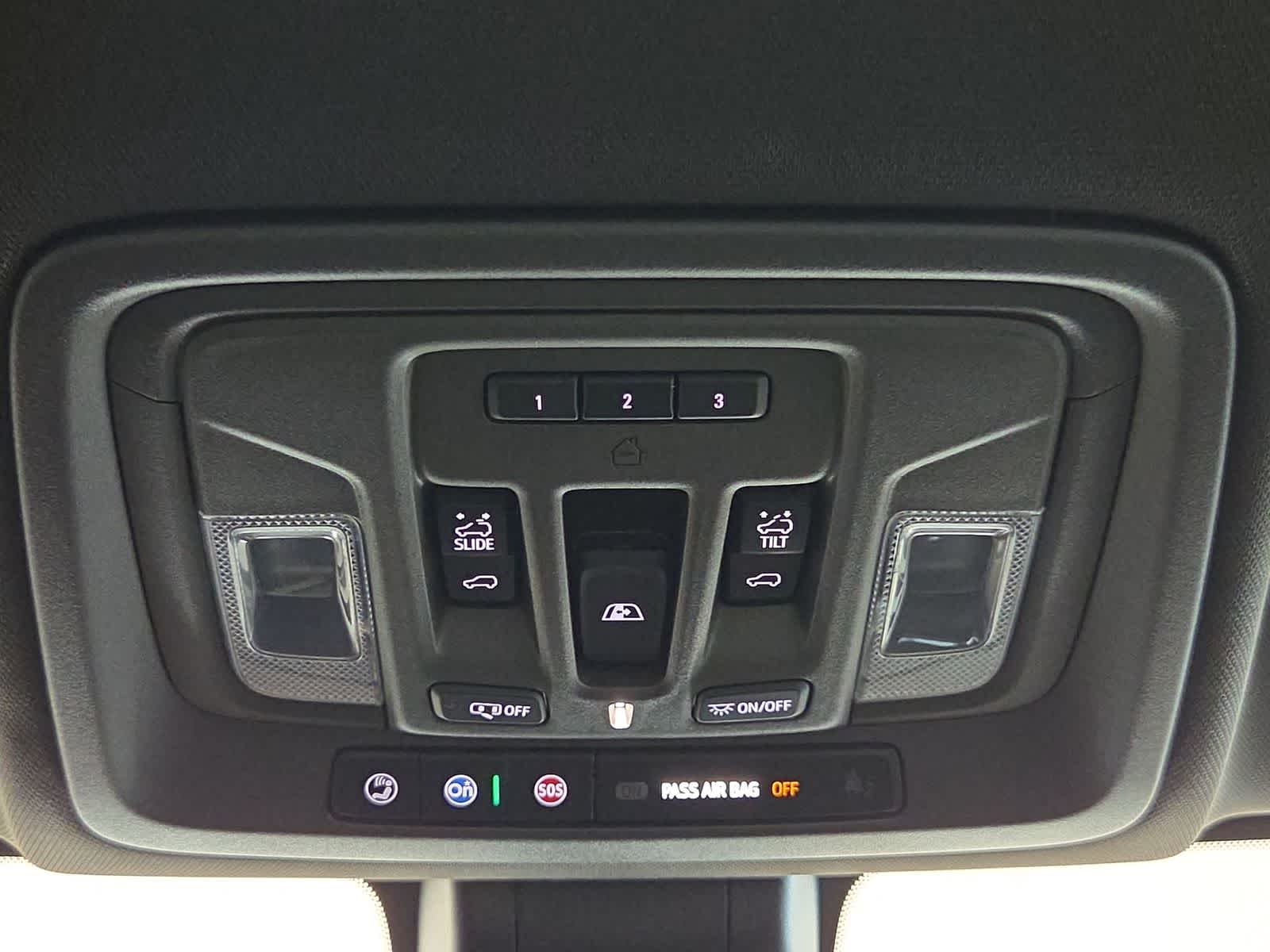 Thumbnail: 2021 Chevrolet Silverado 1500 - 24