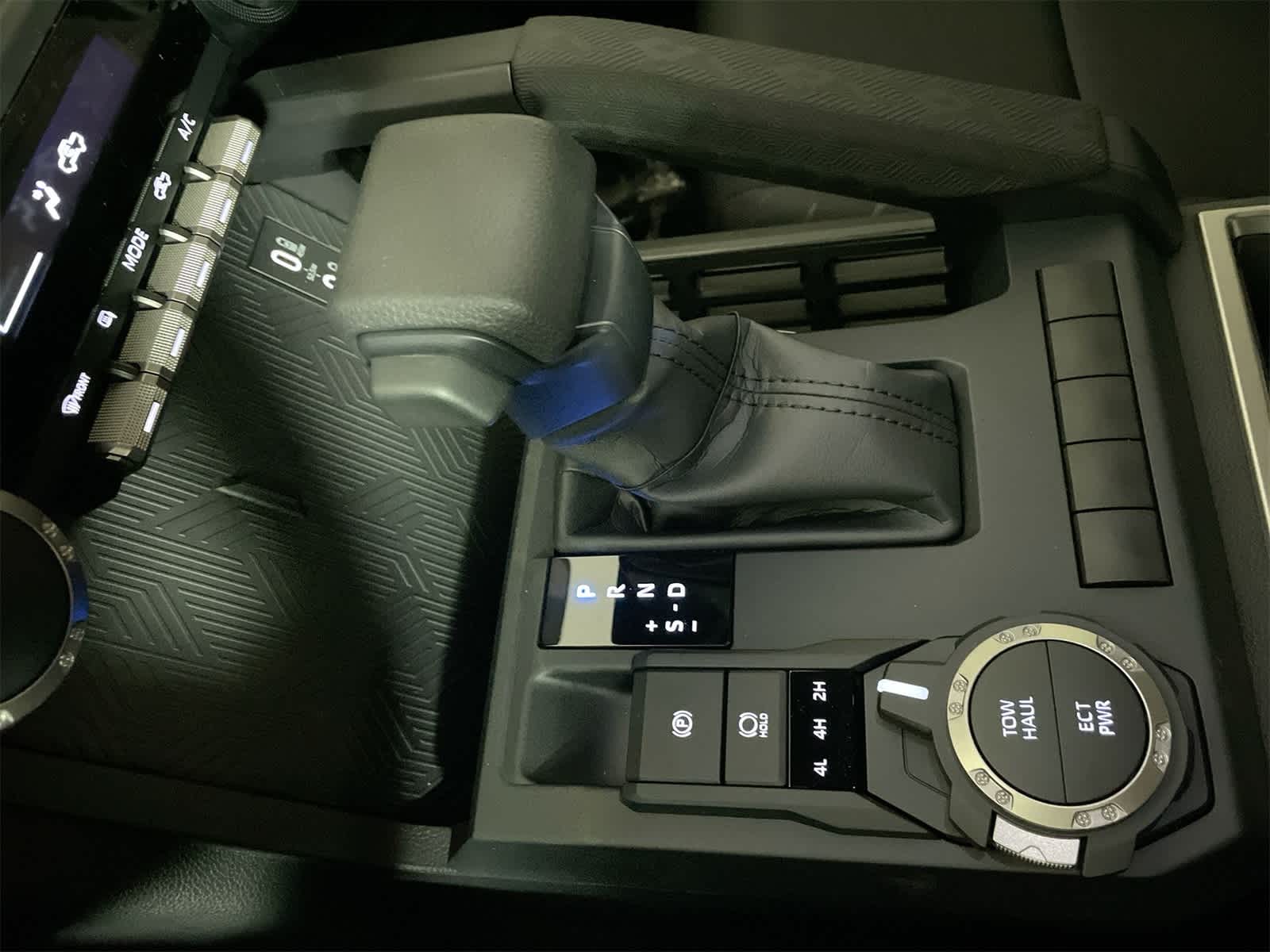 Thumbnail: 2025 Toyota Tacoma - 22