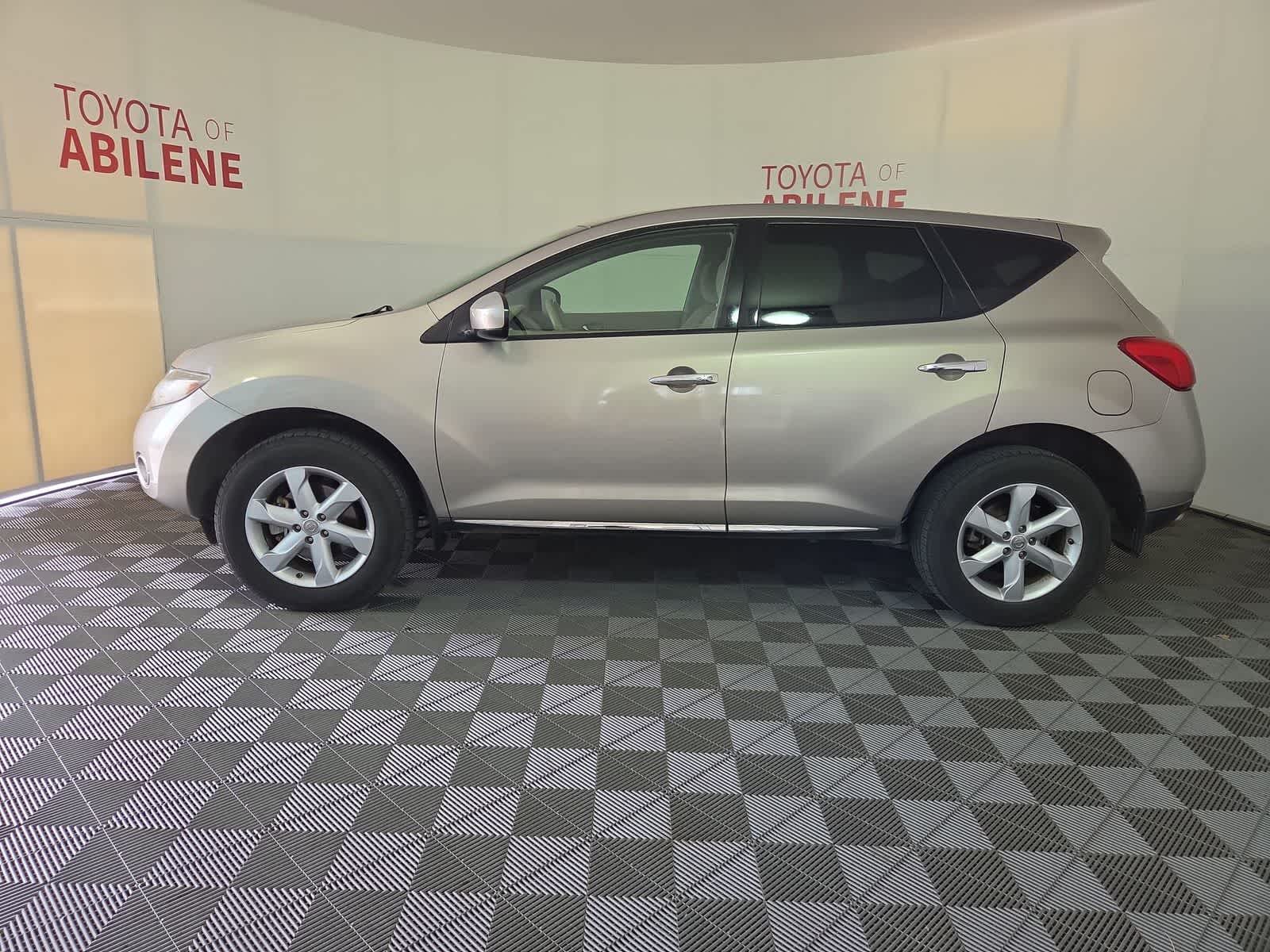 Thumbnail: 2010 Nissan Murano - 2