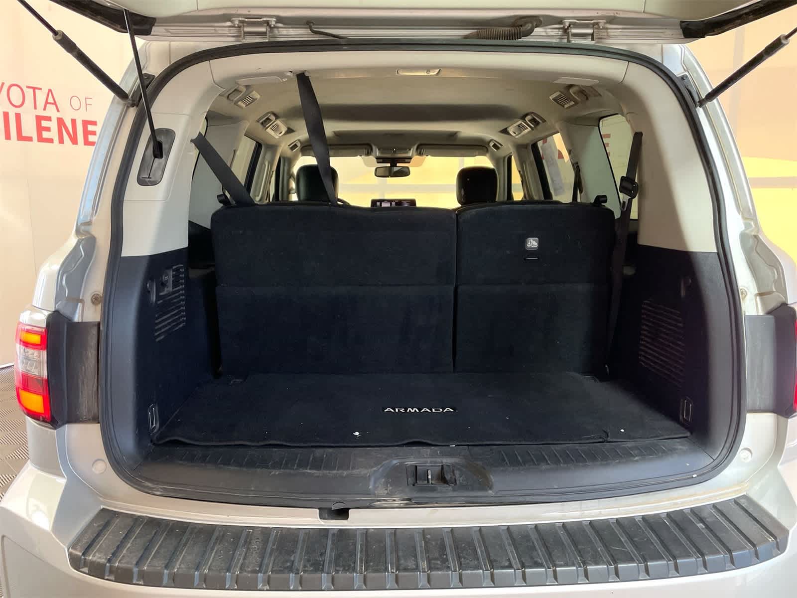 Thumbnail: 2021 Nissan Armada - 5