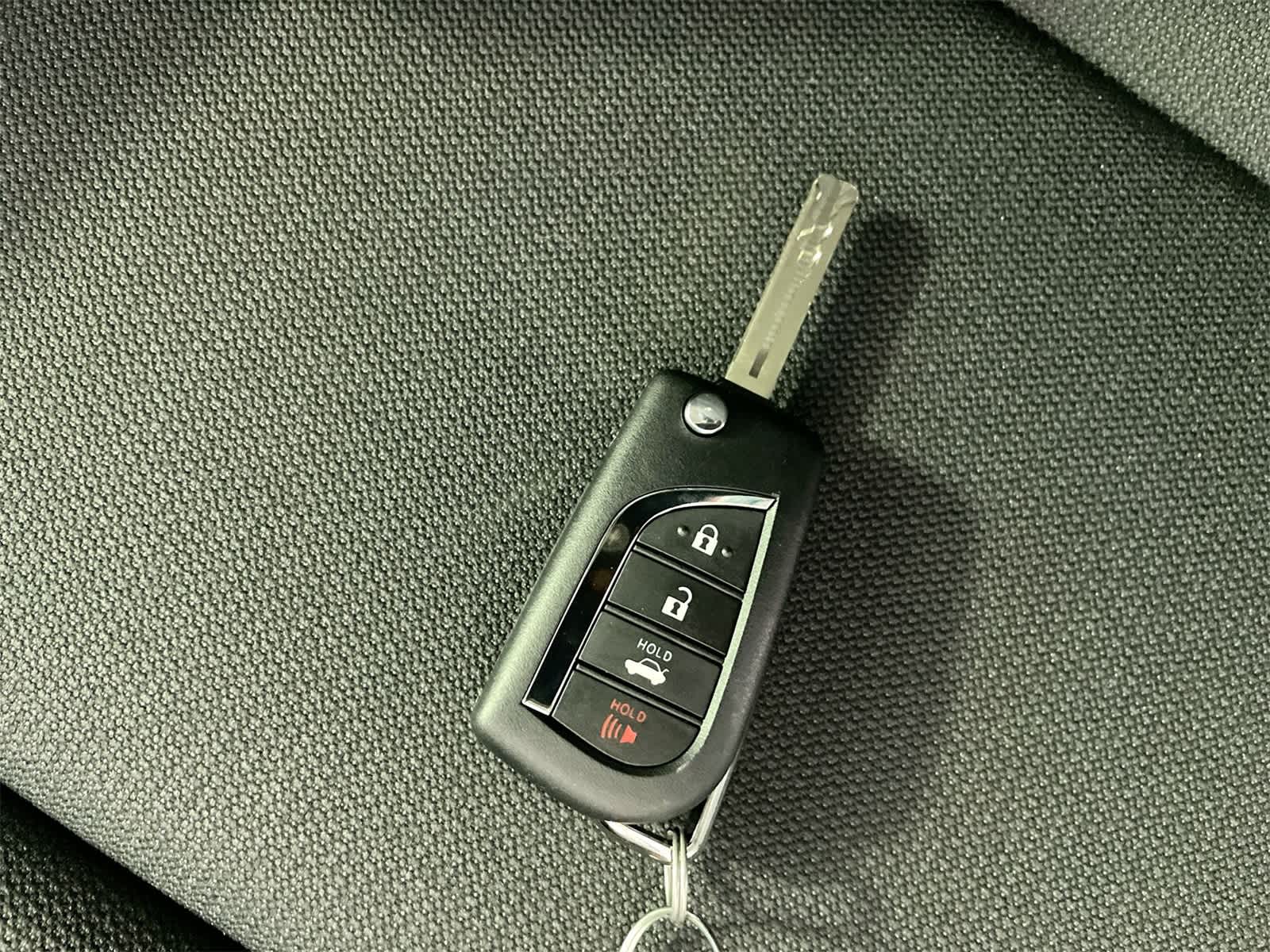 Thumbnail: 2026 Toyota Corolla - 26