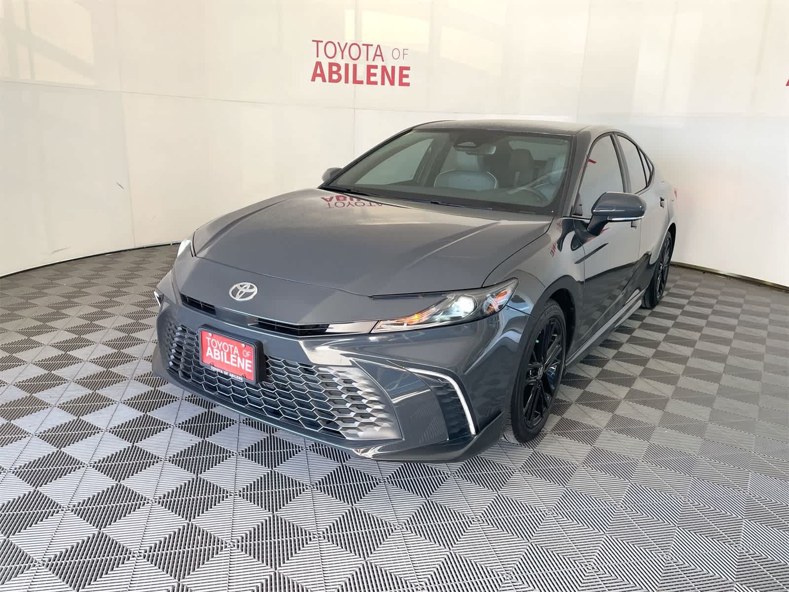 Thumbnail: 2025 Toyota Camry - 1