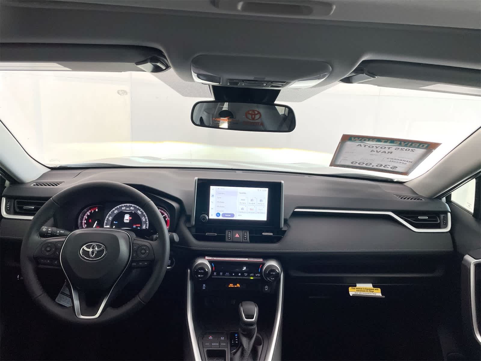 Thumbnail: 2025 Toyota RAV4 - 17