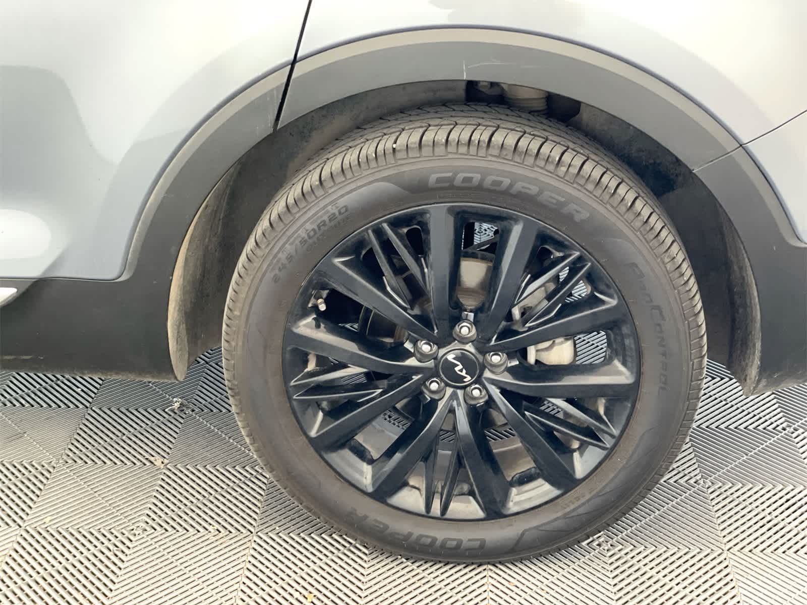 Thumbnail: 2022 Kia Telluride - 26