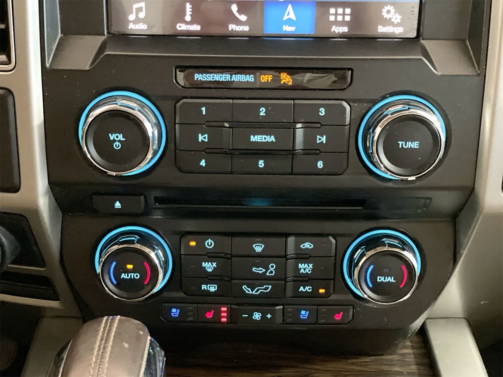 Thumbnail: 2018 Ford F-150 - 22