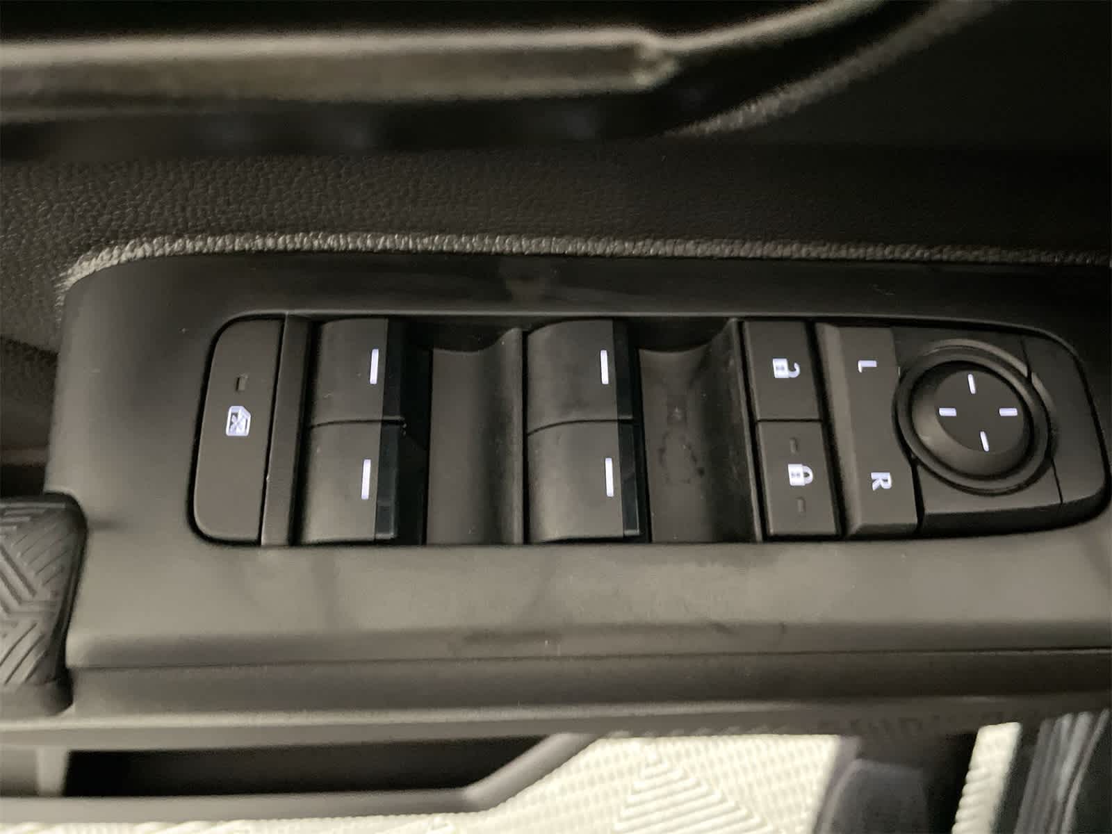 Thumbnail: 2025 Toyota Tacoma - 11