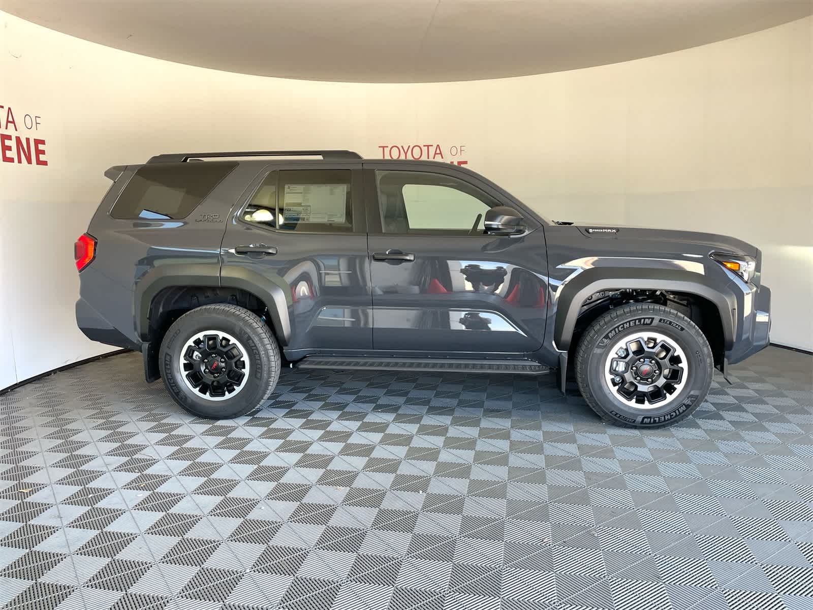 Thumbnail: 2025 Toyota 4Runner - 8