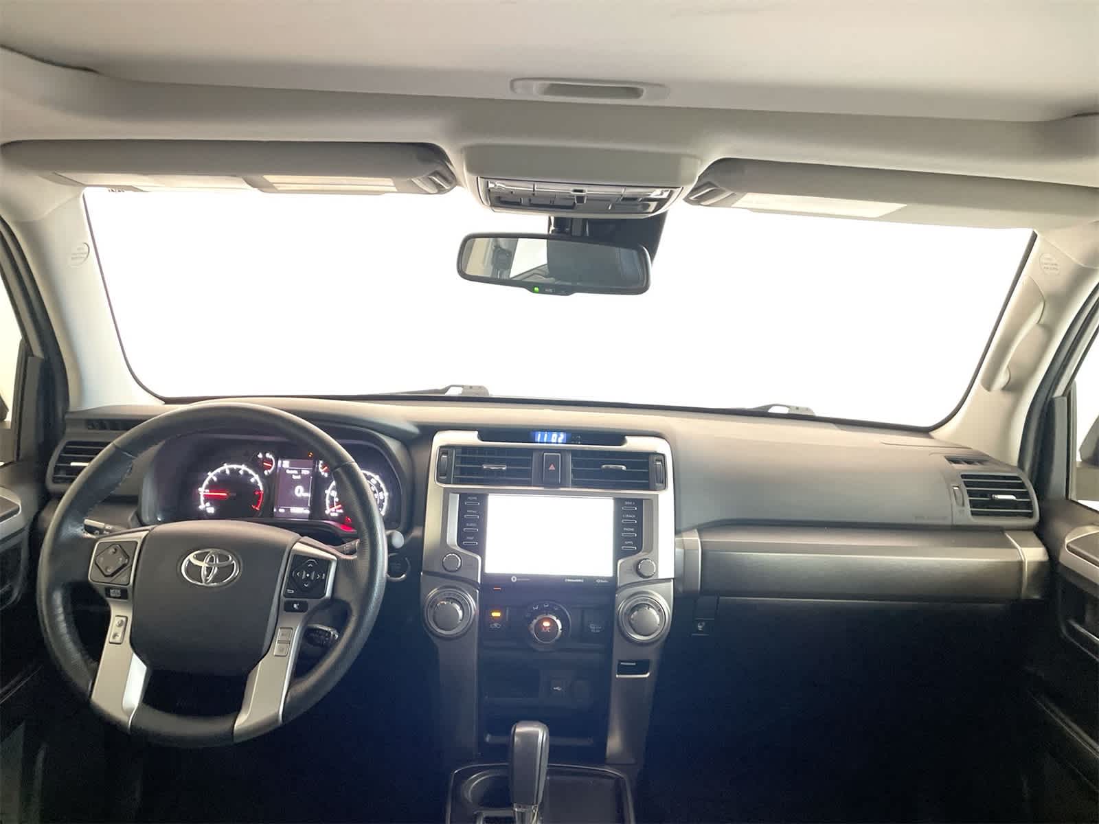 Thumbnail: 2023 Toyota 4Runner - 16