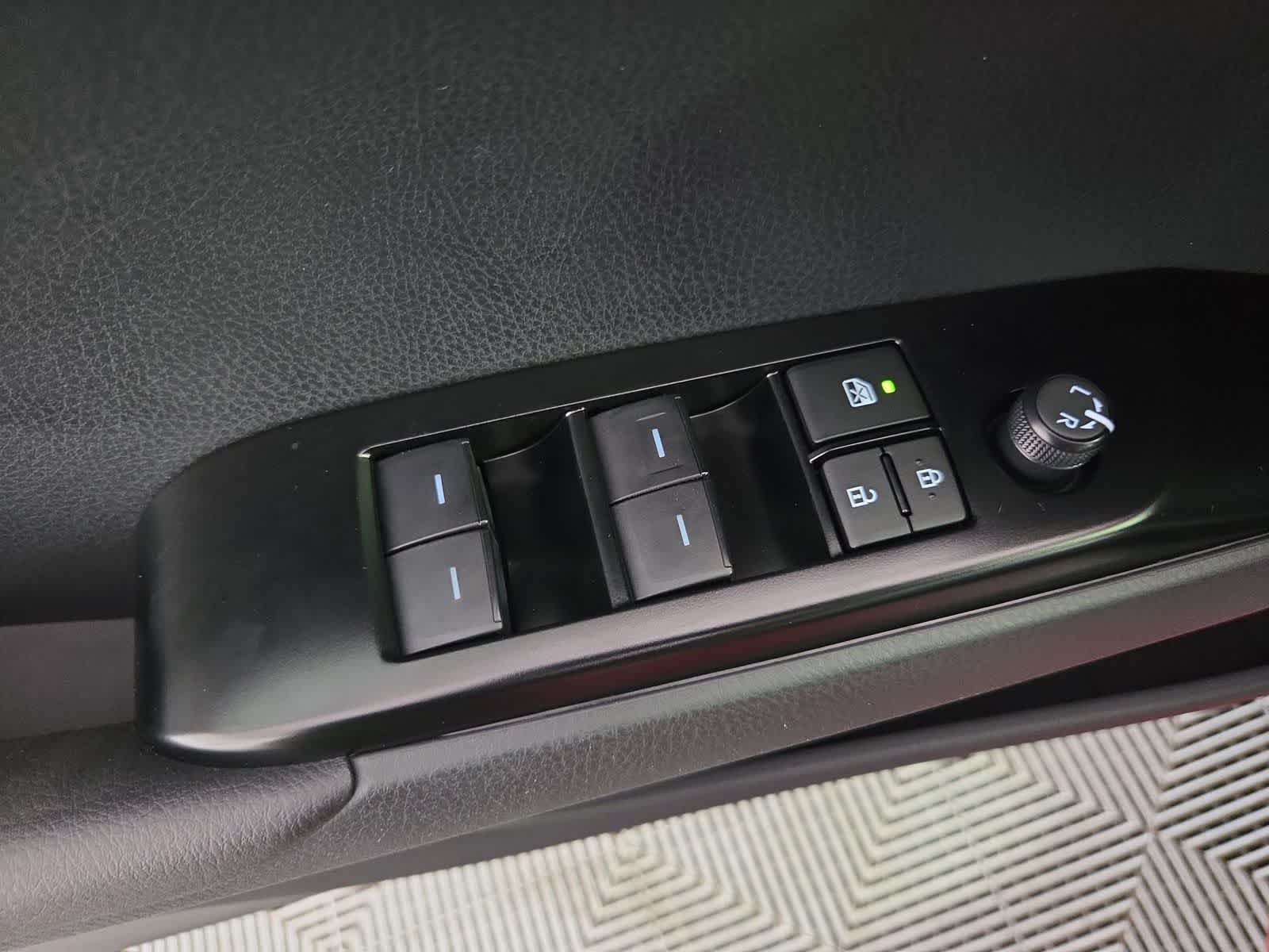 Thumbnail: 2026 Toyota Camry - 12