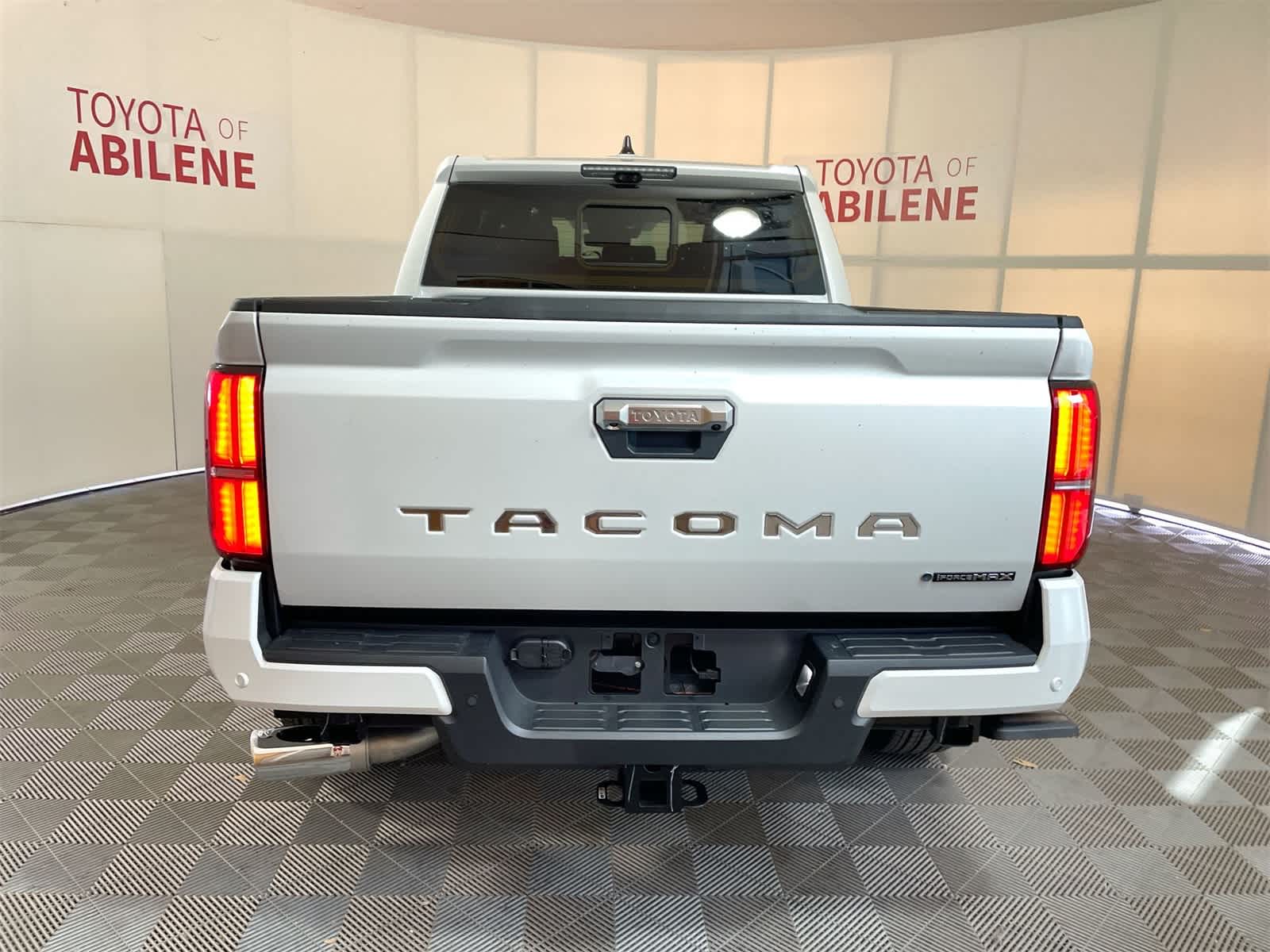 Thumbnail: 2025 Toyota Tacoma - 4