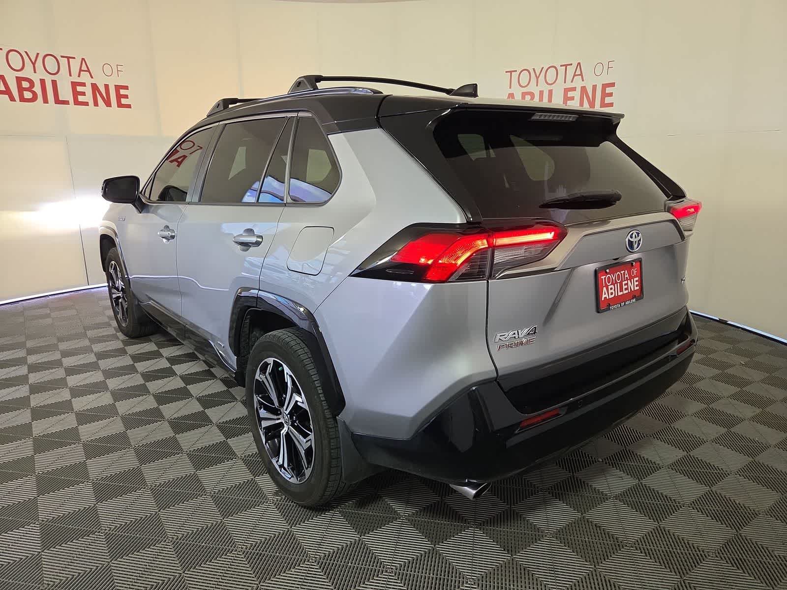 Thumbnail: 2024 Toyota RAV4 - 2
