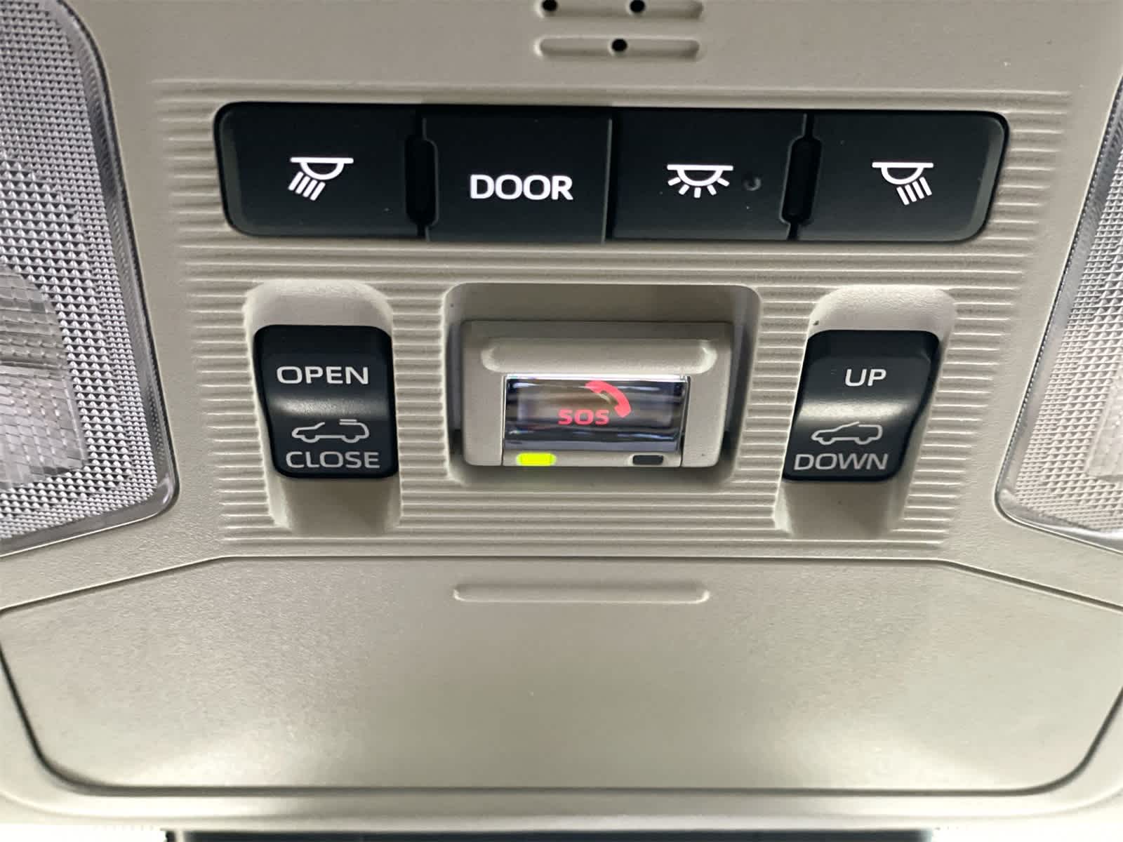 Thumbnail: 2025 Toyota RAV4 - 25