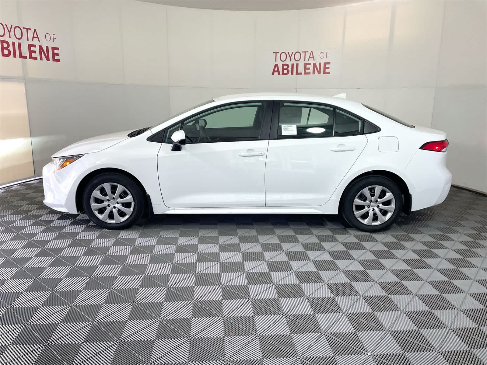 Thumbnail: 2026 Toyota Corolla - 2