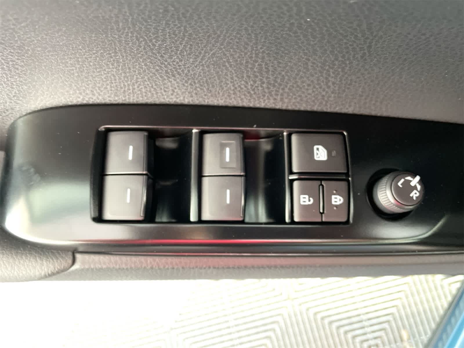 Thumbnail: 2026 Toyota Camry - 12