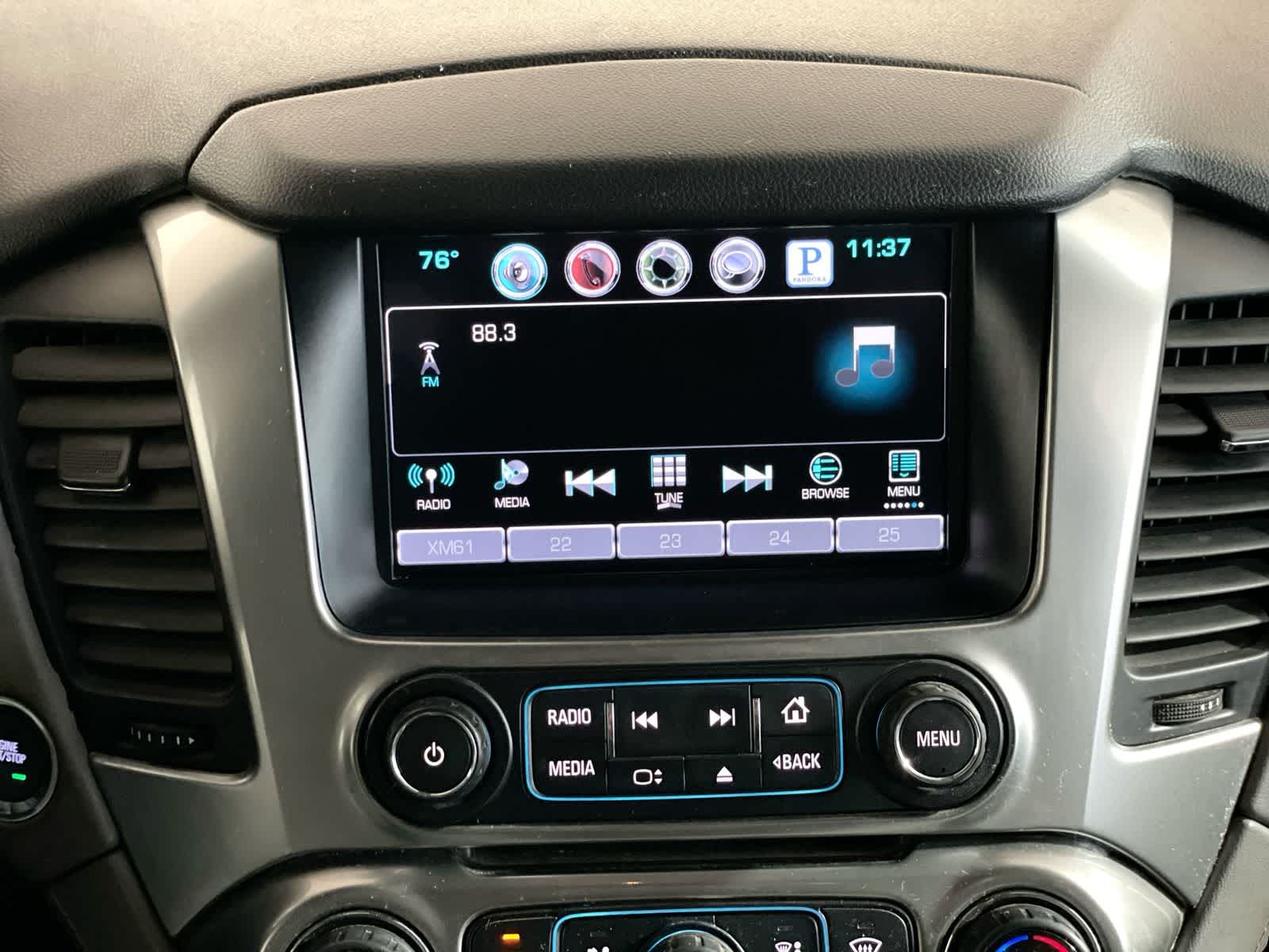 Thumbnail: 2016 Chevrolet Tahoe - 21