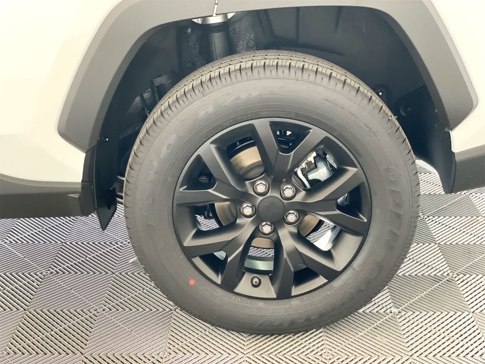 Thumbnail: 2025 Toyota RAV4 - 24