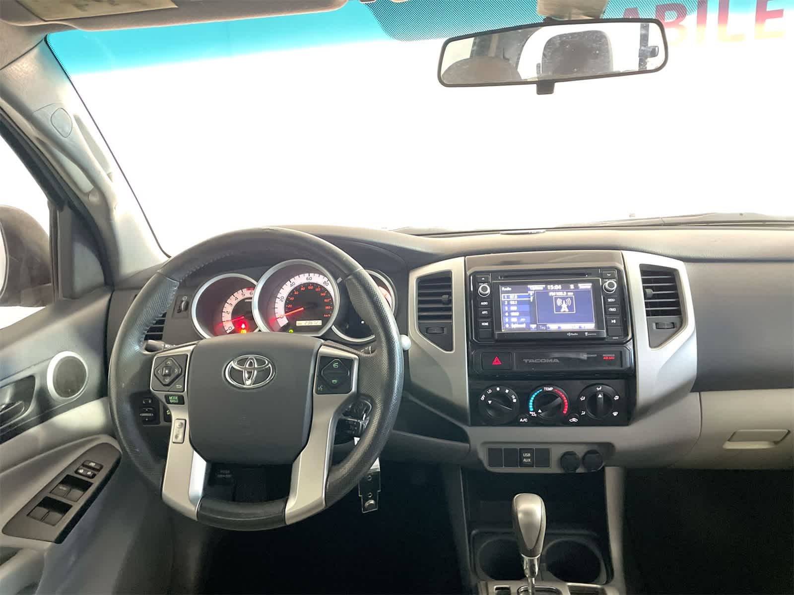 Thumbnail: 2015 Toyota Tacoma - 13