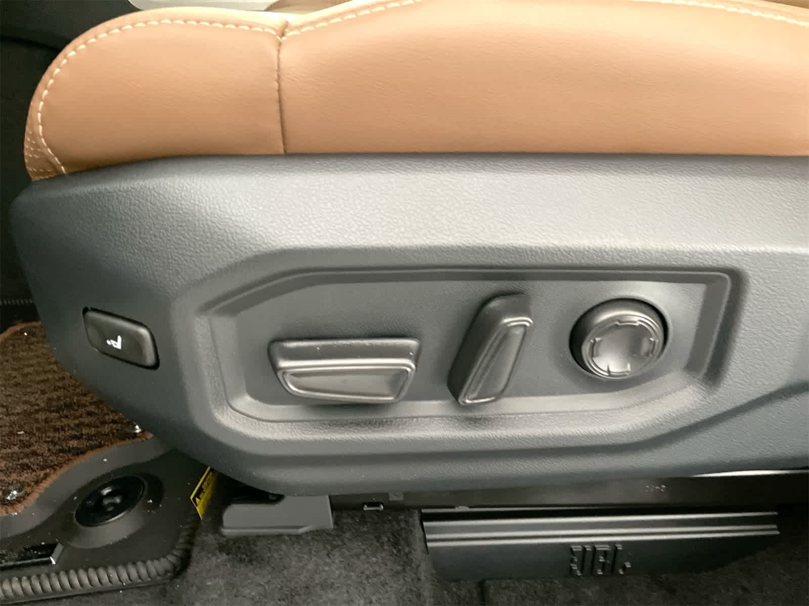 Thumbnail: 2026 Toyota Tundra - 11