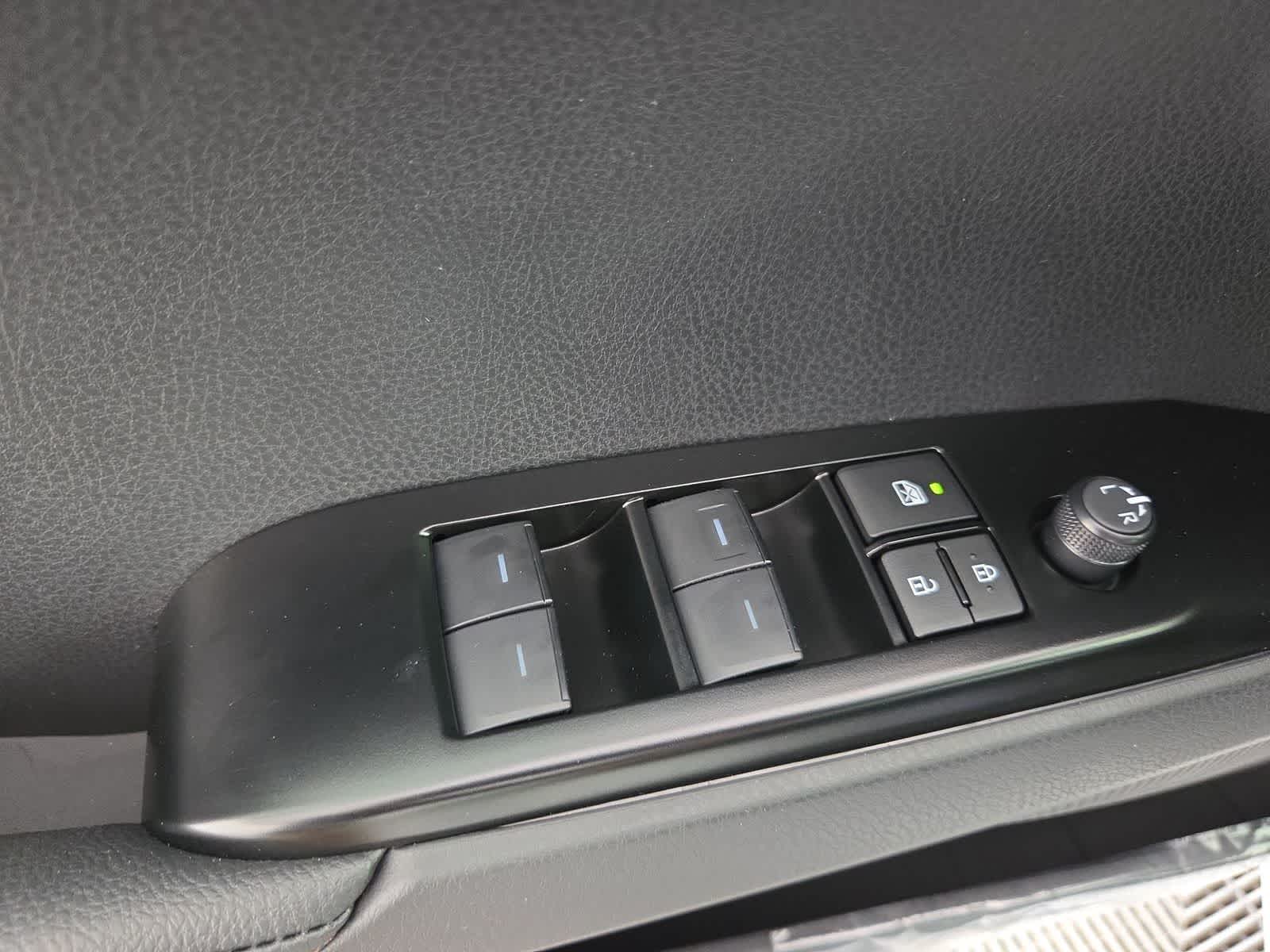 Thumbnail: 2026 Toyota Camry - 12