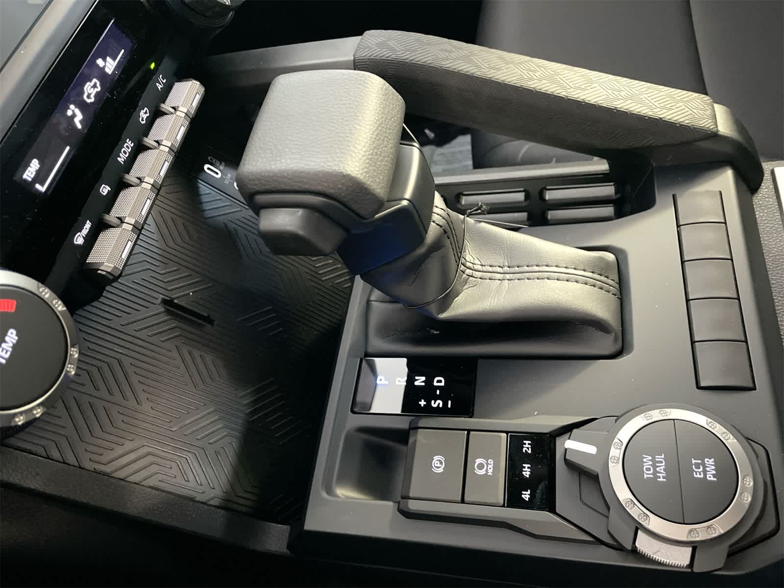 Thumbnail: 2025 Toyota Tacoma - 22