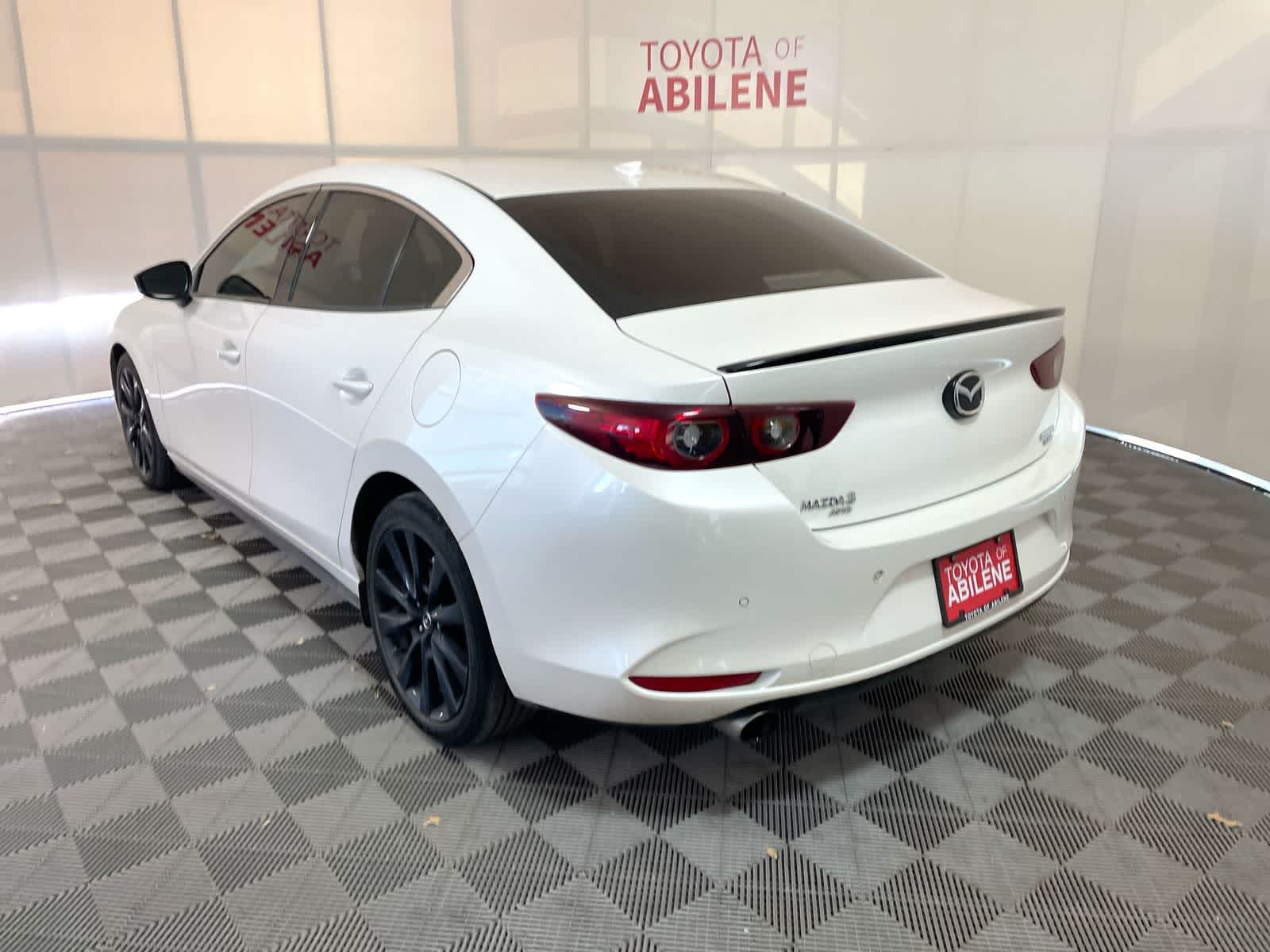 Thumbnail: 2023 Mazda Mazda3 - 3