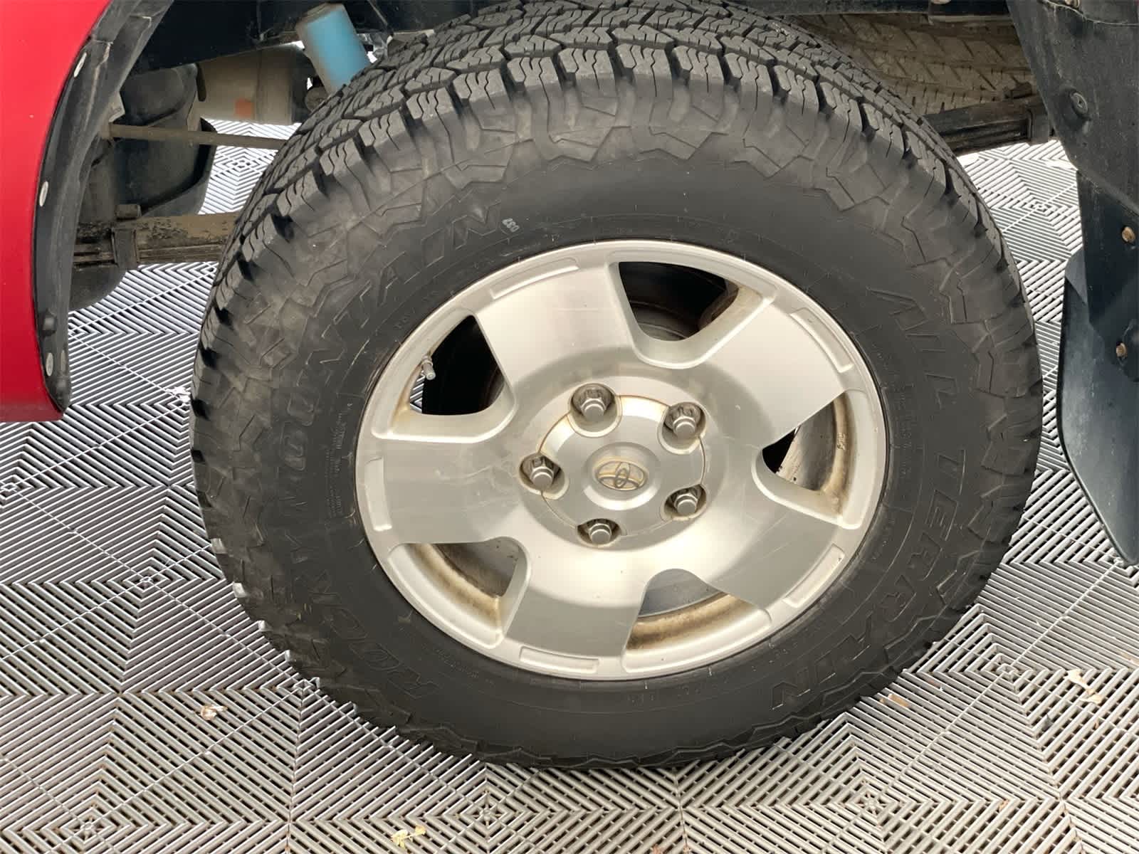 2012 Toyota Tundra  25