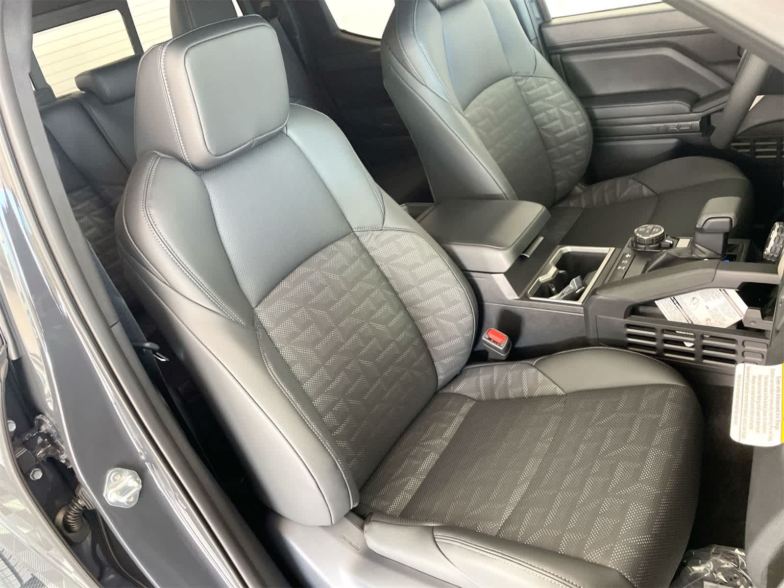 Thumbnail: 2025 Toyota Tacoma - 12