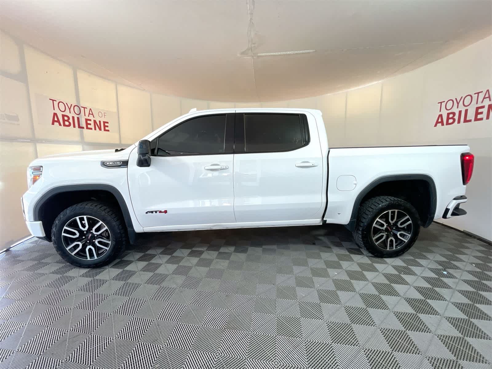 Thumbnail: 2021 GMC Sierra 1500 - 2