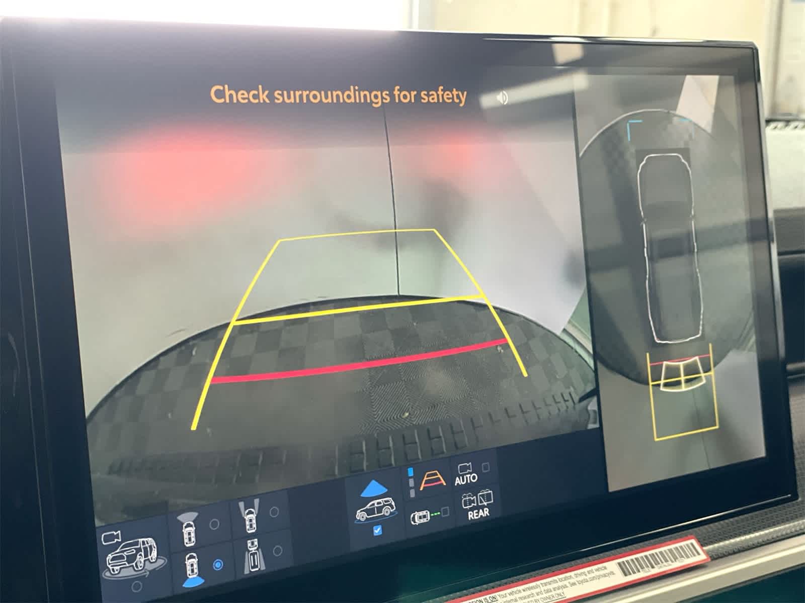 Thumbnail: 2025 Toyota 4Runner - 21