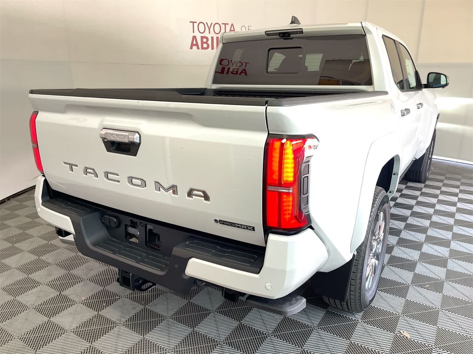 Thumbnail: 2025 Toyota Tacoma - 7