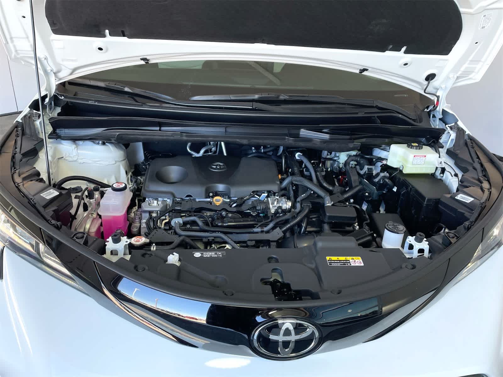 Thumbnail: 2026 Toyota Sienna - 28