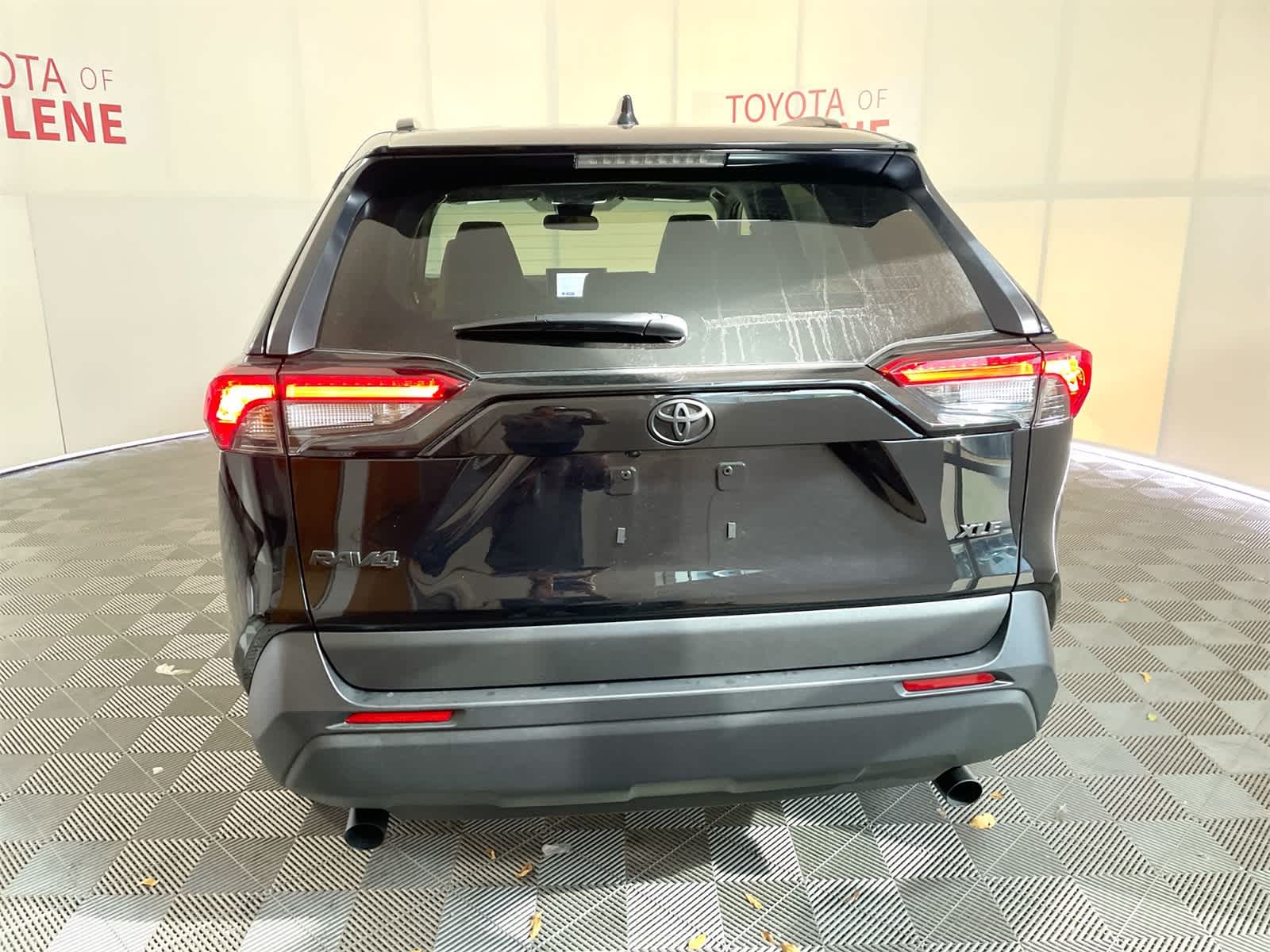 Thumbnail: 2025 Toyota RAV4 - 4