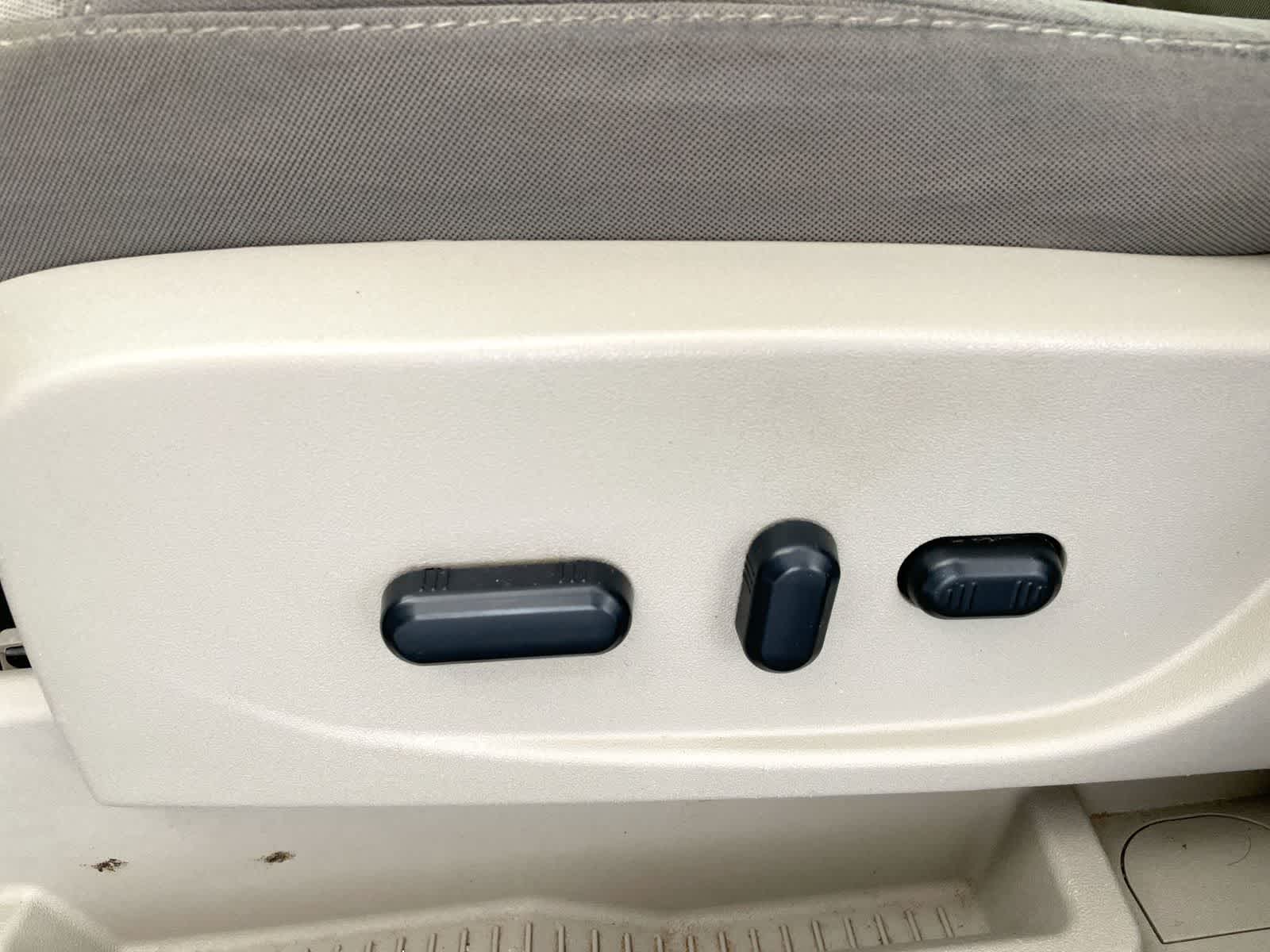 Thumbnail: 2014 Ford Escape - 11