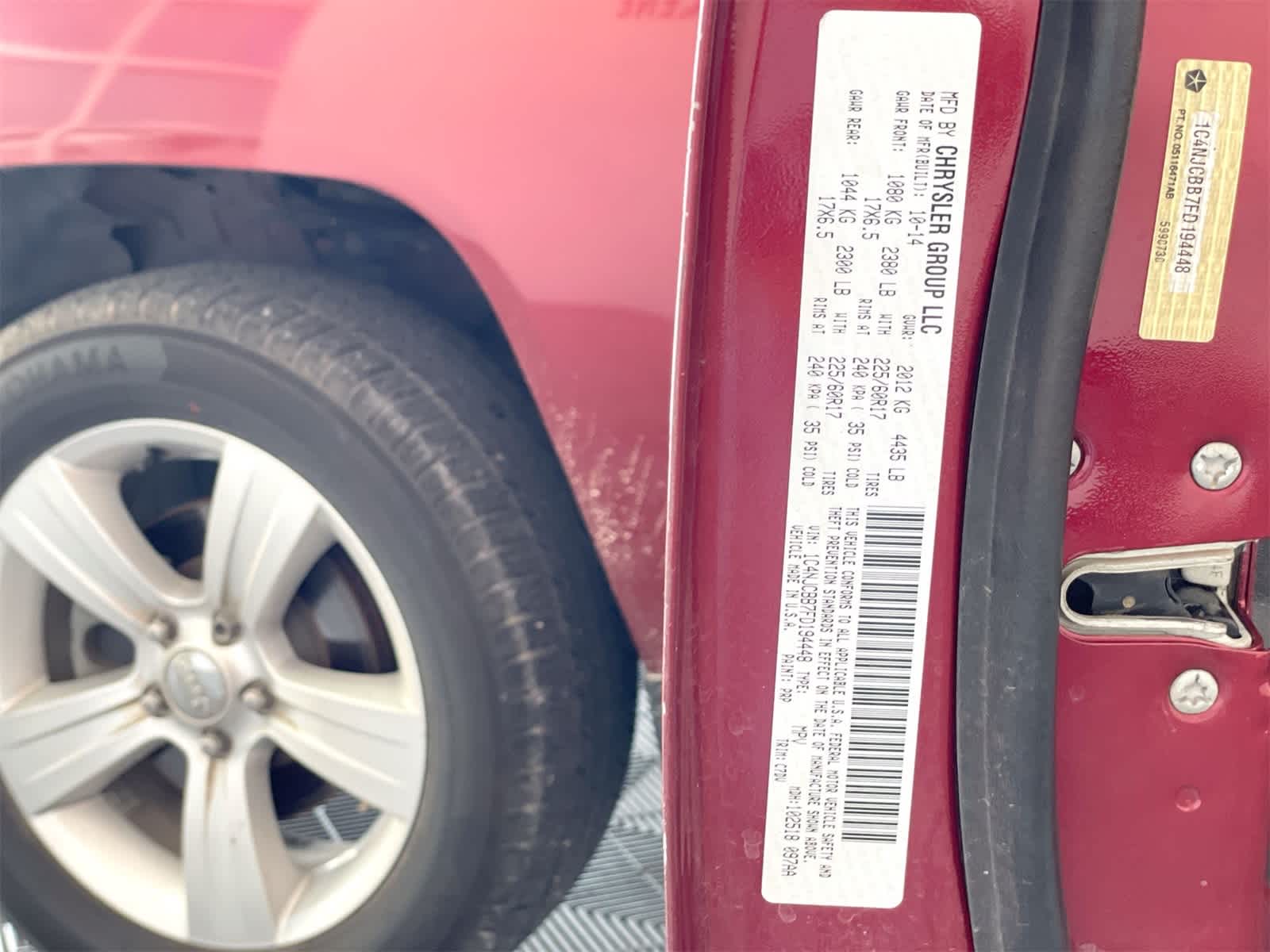 2015 Jeep Compass Sport 24
